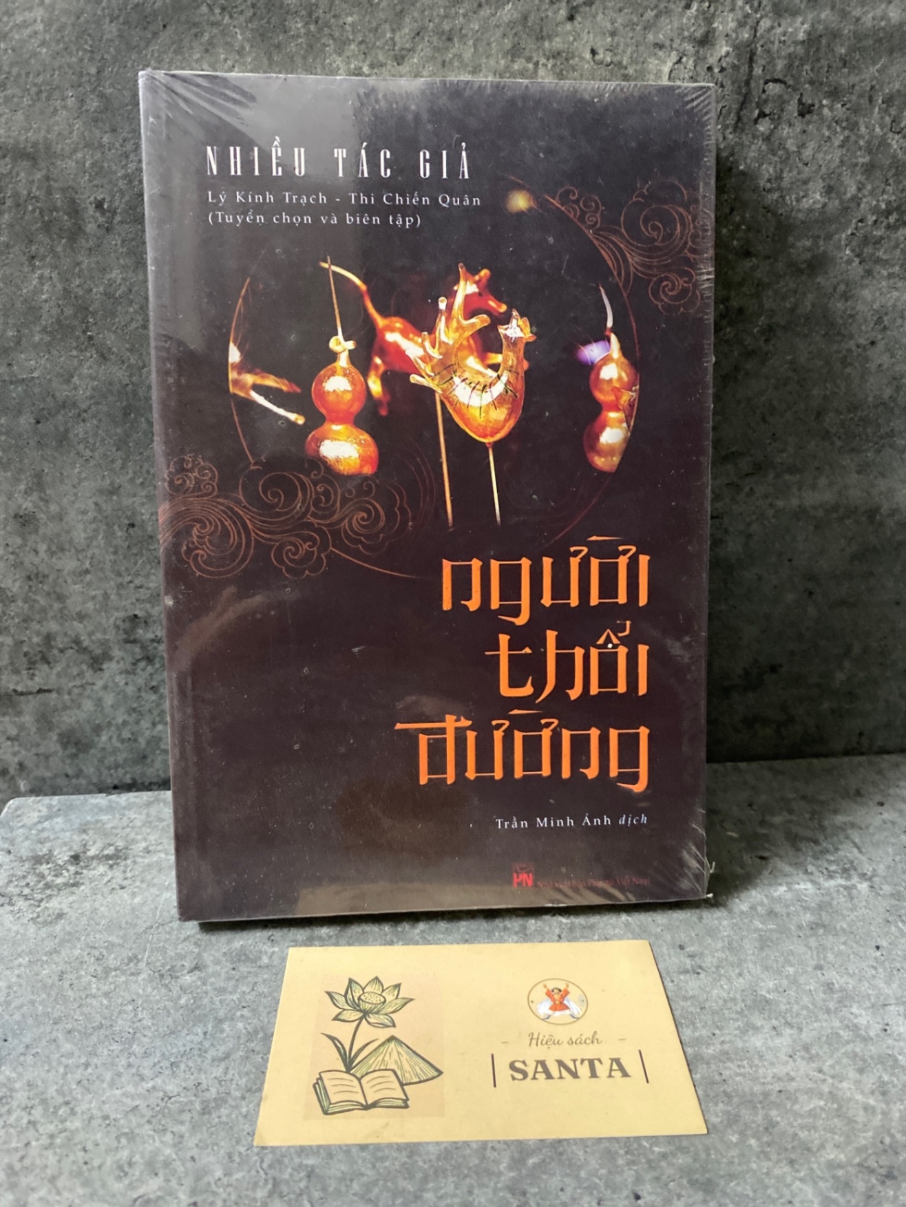 Người thổi đường - Nhiều tác giả (sách mới nguyên seal) Sách văn học STB0302