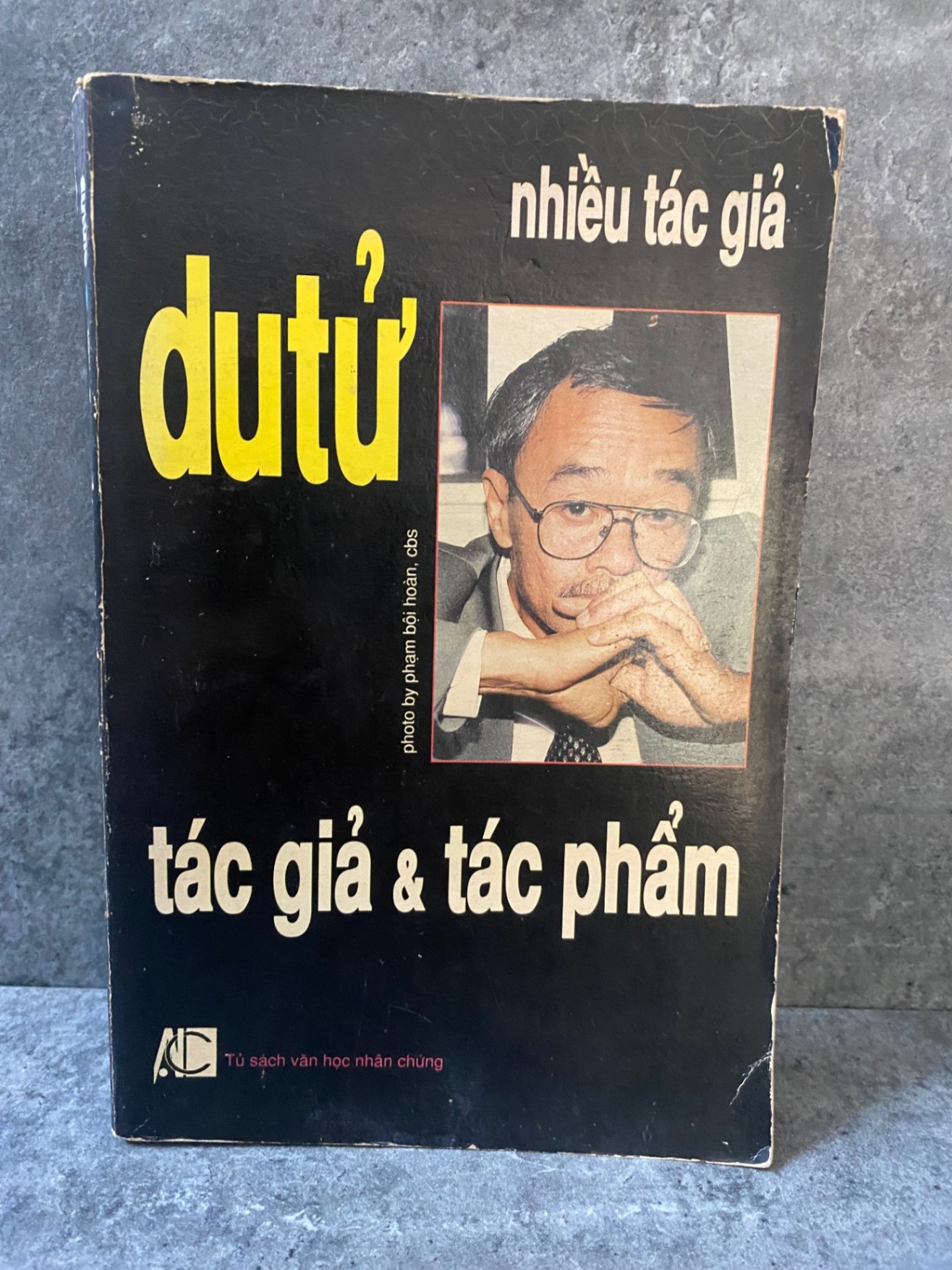 Du Tử Lê tác giả và tác phẩm (tập 2)- Nhiều tác giả Sách văn học STB0302