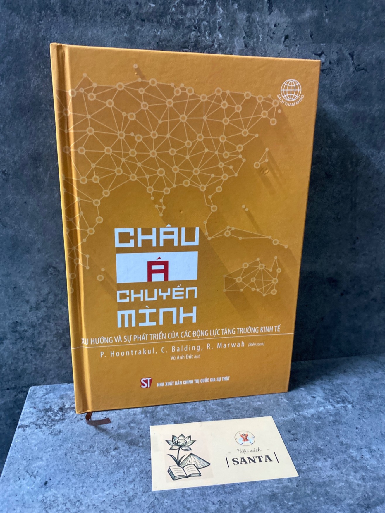 Châu Á chuyển mình xu hướng và sự phát triển của các động lực tăng trưởng kinh tế (bìa cứng) Sách lịch sử - triết học STB0302