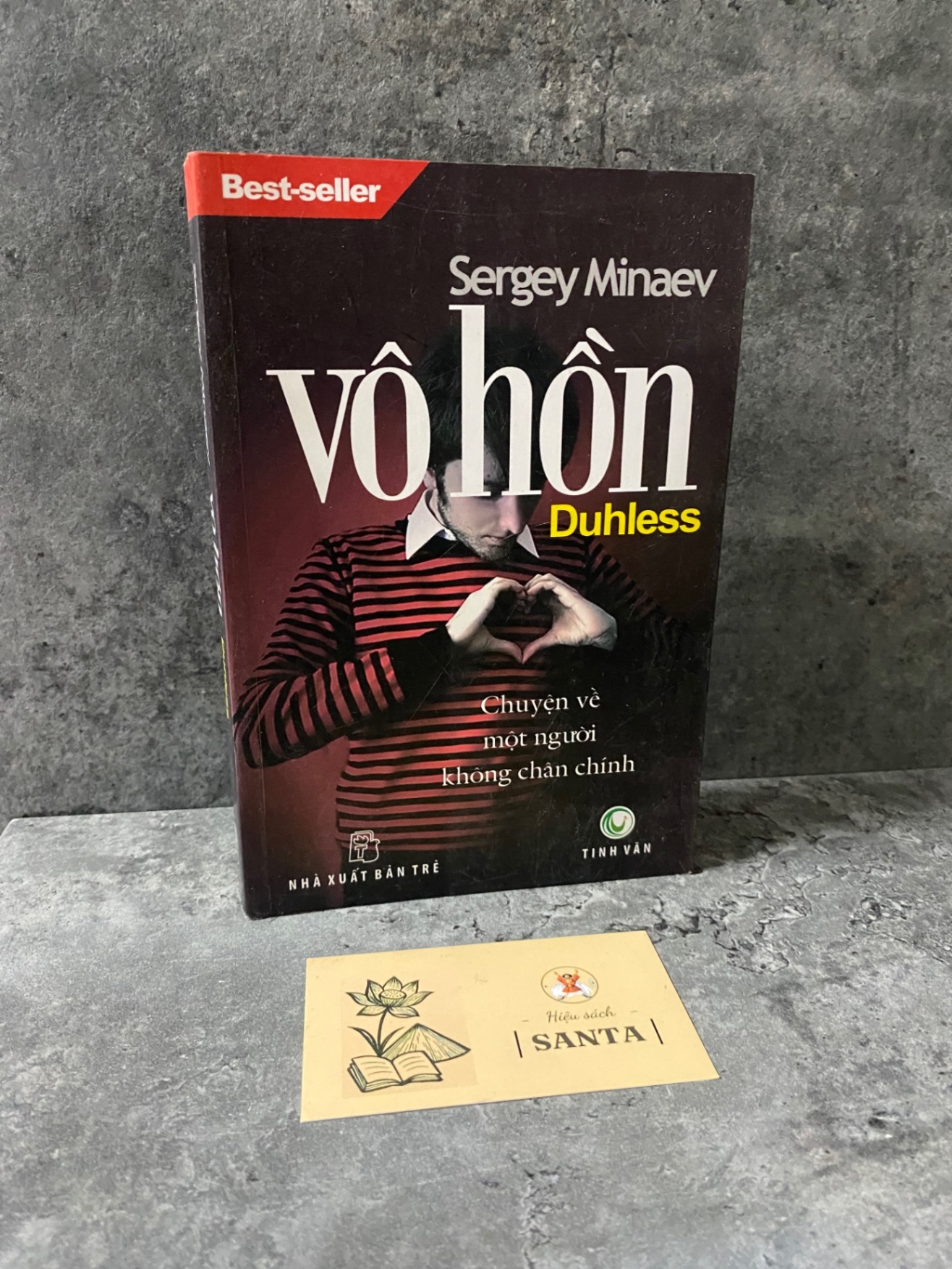 Vô hồn-Serget Minaev-sách lưu kho chưa qua sd có ố nhẹ Sách văn học STB0302
