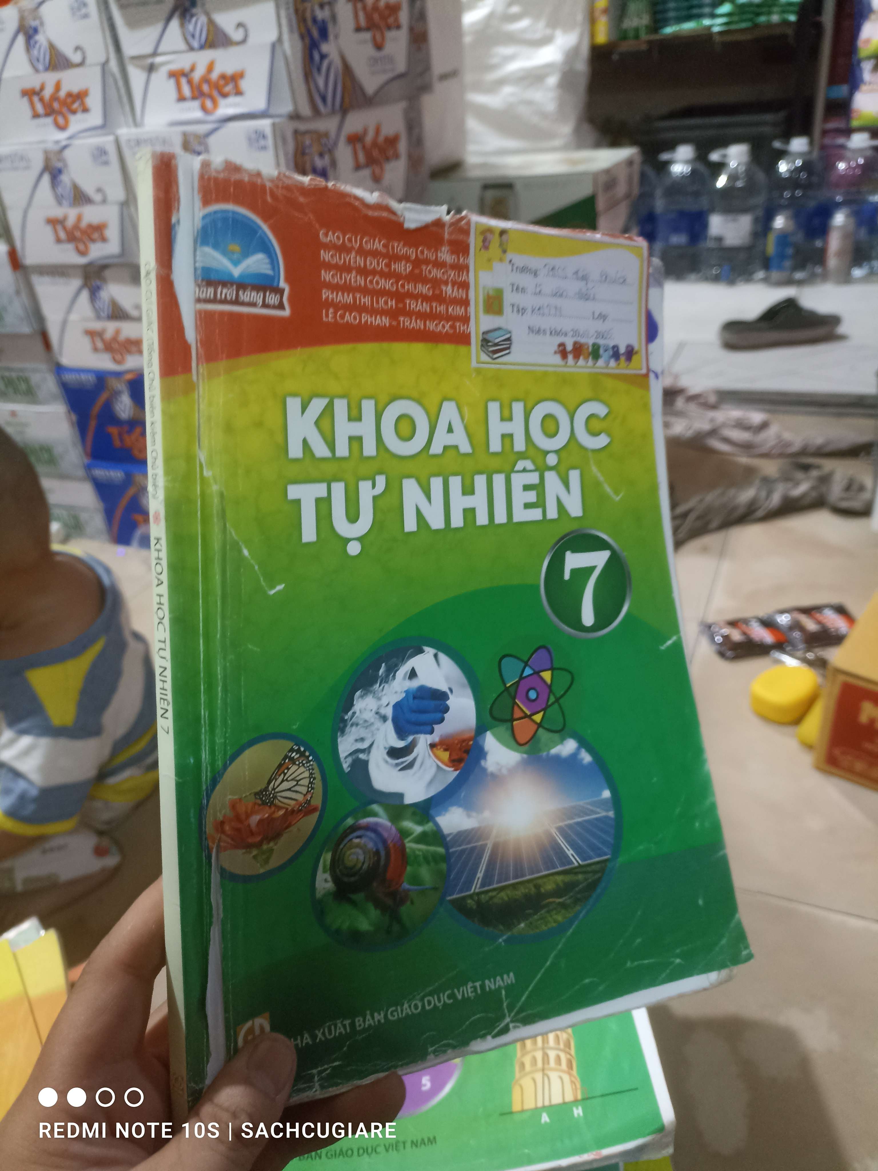 Khoa học tự nhiên lớp 7 (Chân trời sáng tạo) Giáo khoa HCM2702