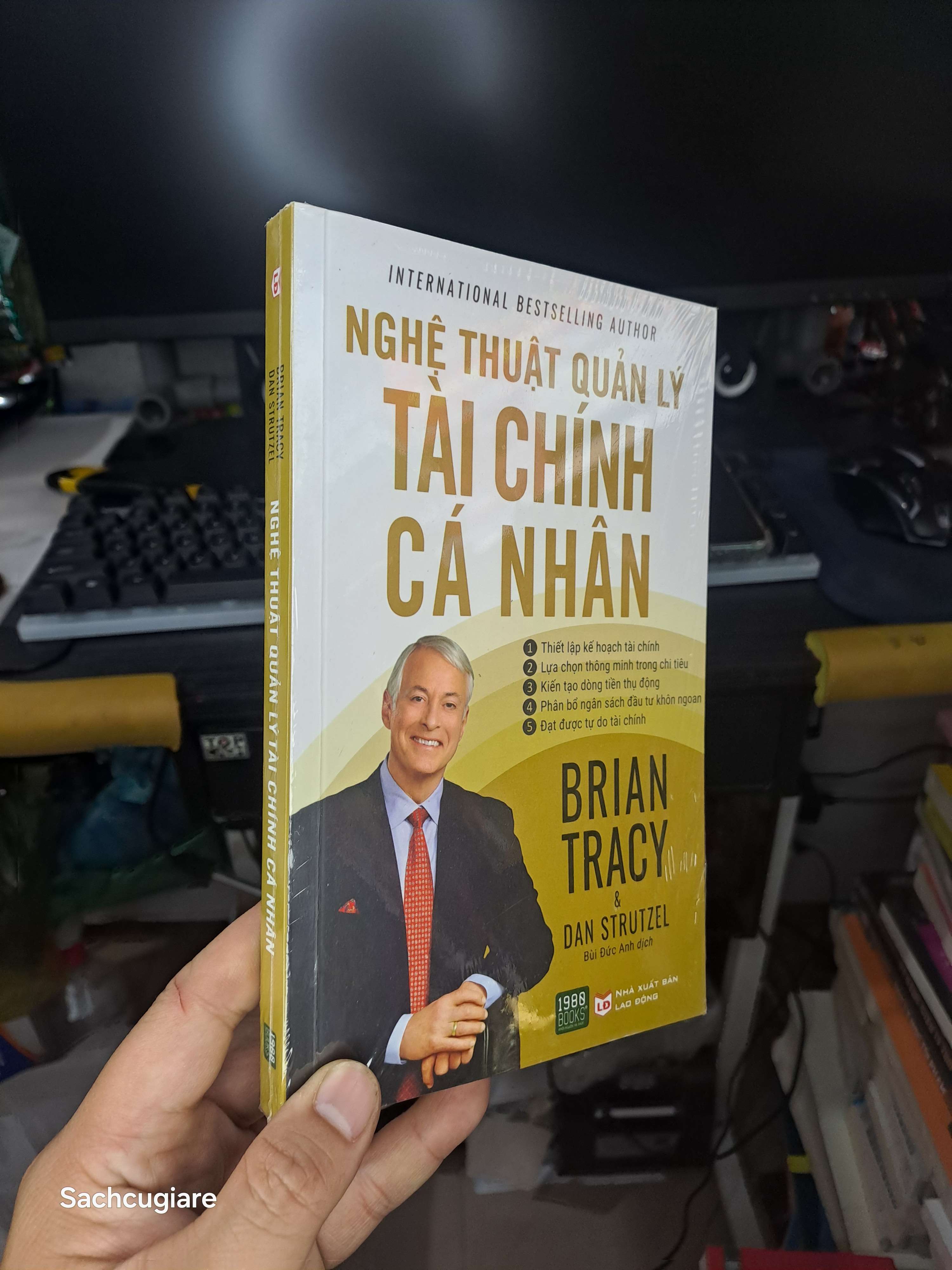 Nghệ thuật quản lý tài chính cá nhân (2022) - Brian Tracy, Dan Strutzel Quản lý NENA2702
