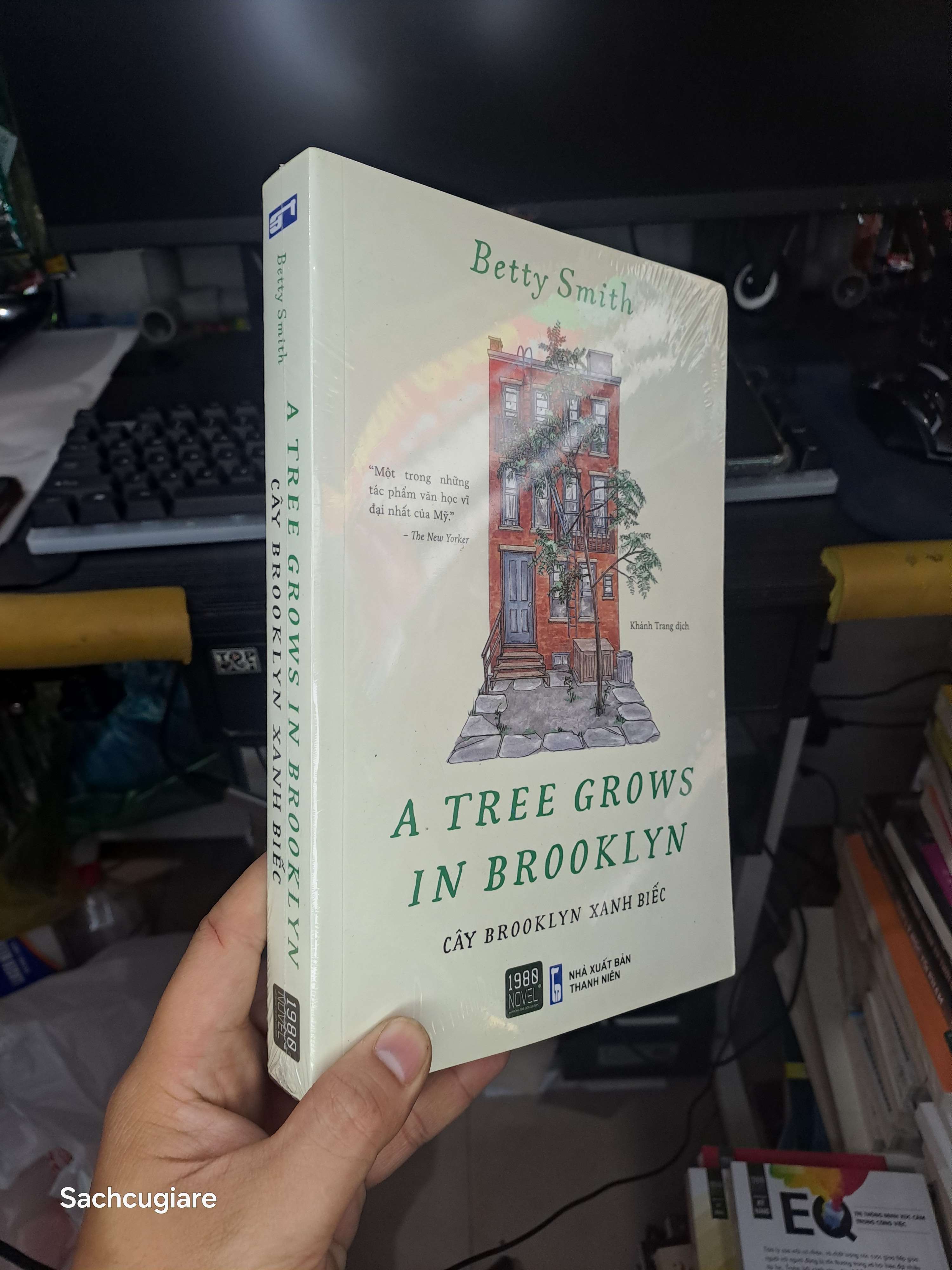 Cây brooklyn xanh biếc - Betty Smith Văn học nước ngoài NENA2702 (NSX)