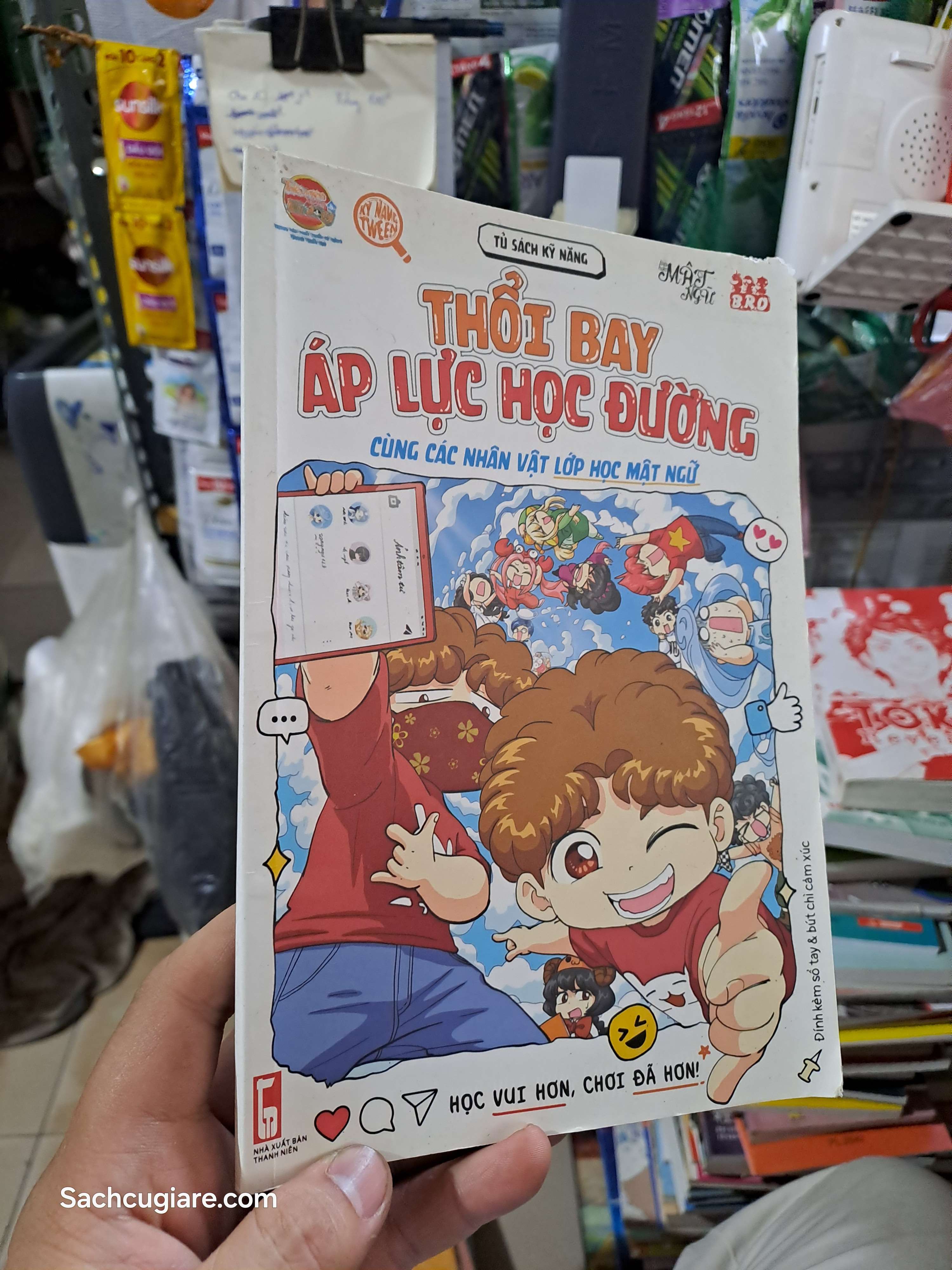 Thổi bay áp lực học đường cùng các nhân vật lớp học mật ngữ Truyện tranh HCM2702
