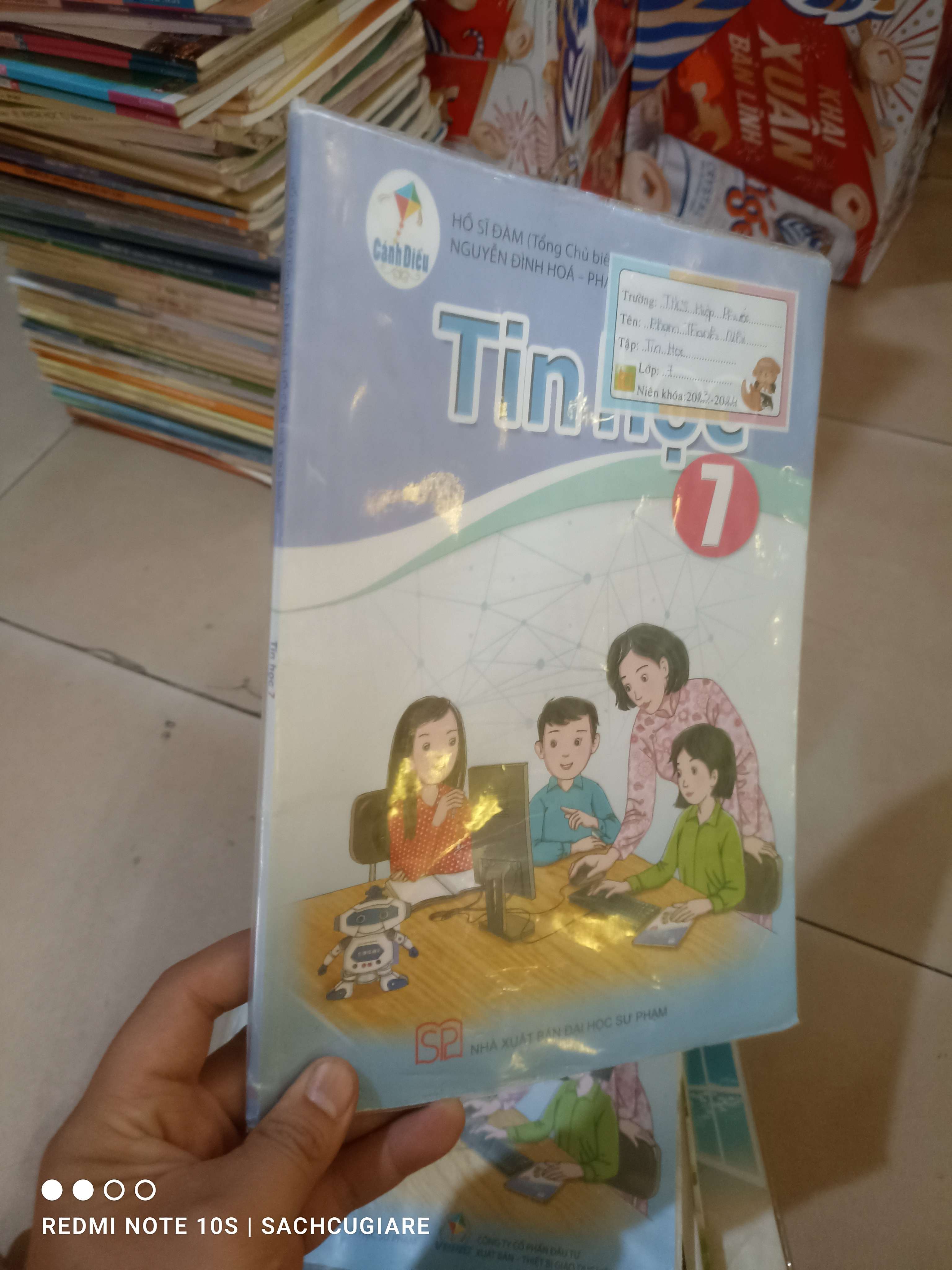 Tin học lớp 7 (Cánh diều) Giáo khoa HCM2702