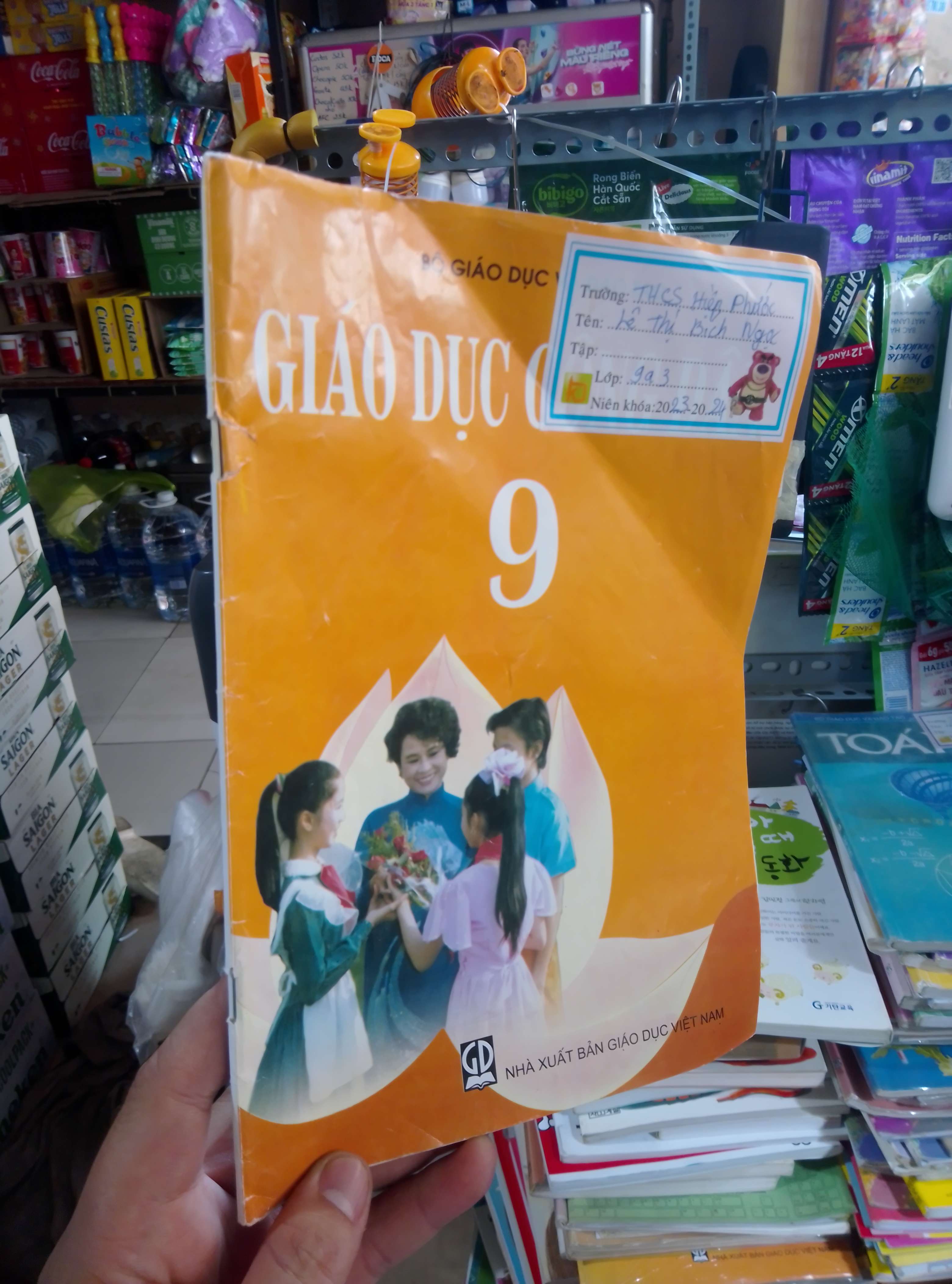 Giáo dục công dân 9 2023 mới 80% Giáo khoa HCM2702