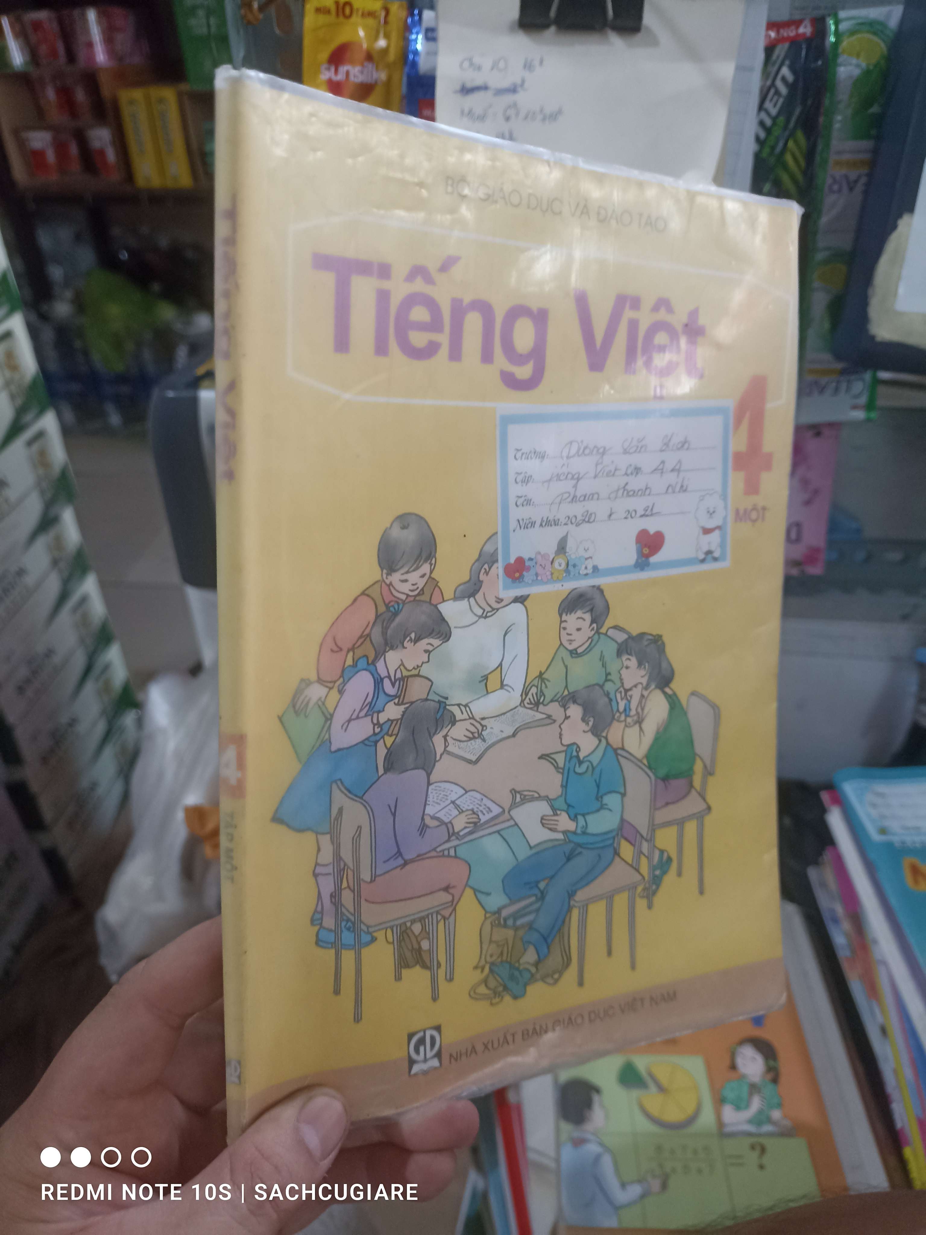 Tiếng Việt 4 tập một 2020 mới 80 Giáo khoa HCM2702