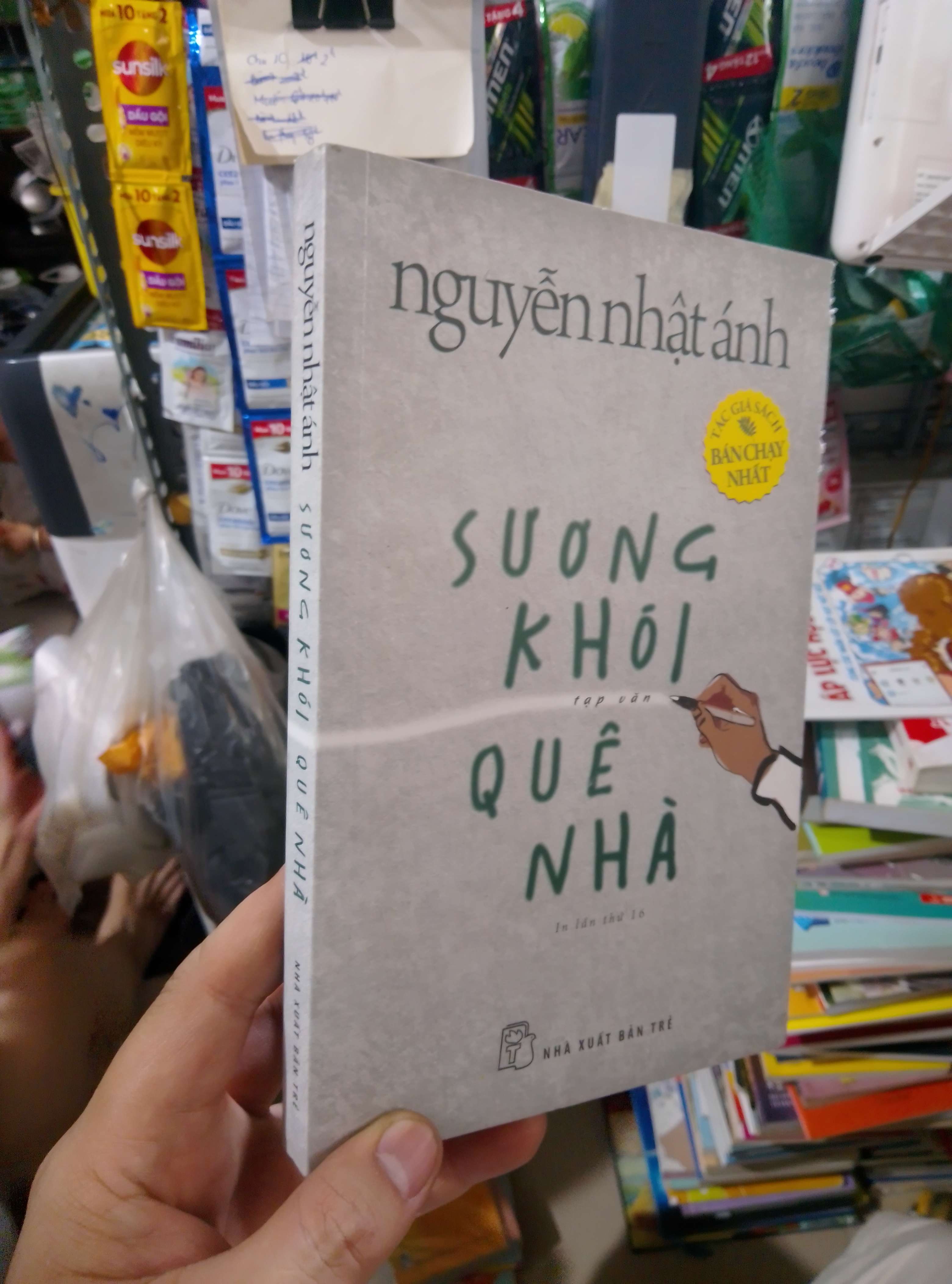 Sương khói quê nhà - Nguyễn Nhật Ánh Mới 80% 2017 ố Văn học Việt Nam HCM2702 (NSX)
