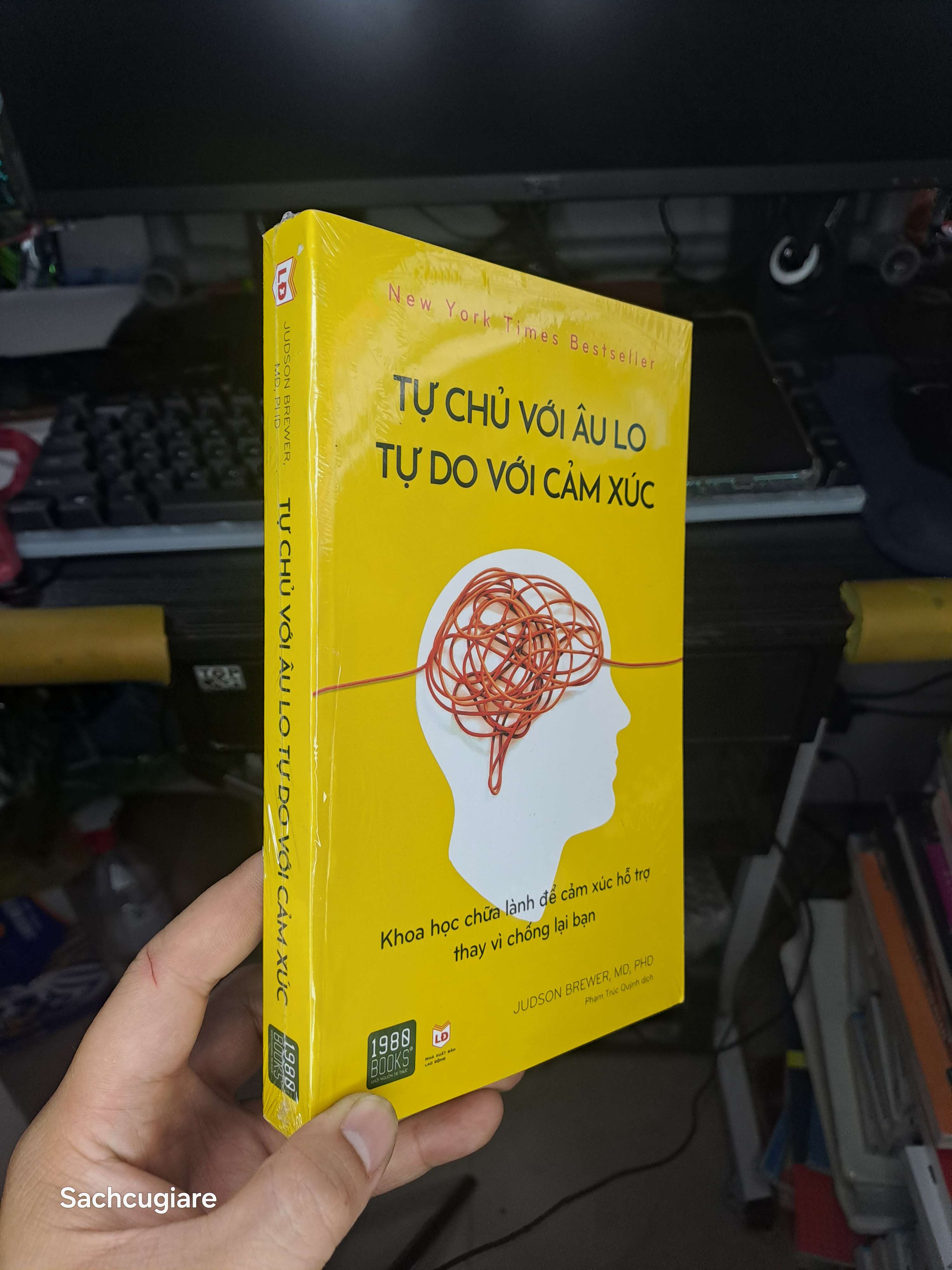 Tự chủ với âu lo tự do với cảm xúc - Judson Brewer, MD, PHD Kỹ năng sống NENA2702 (NSX)