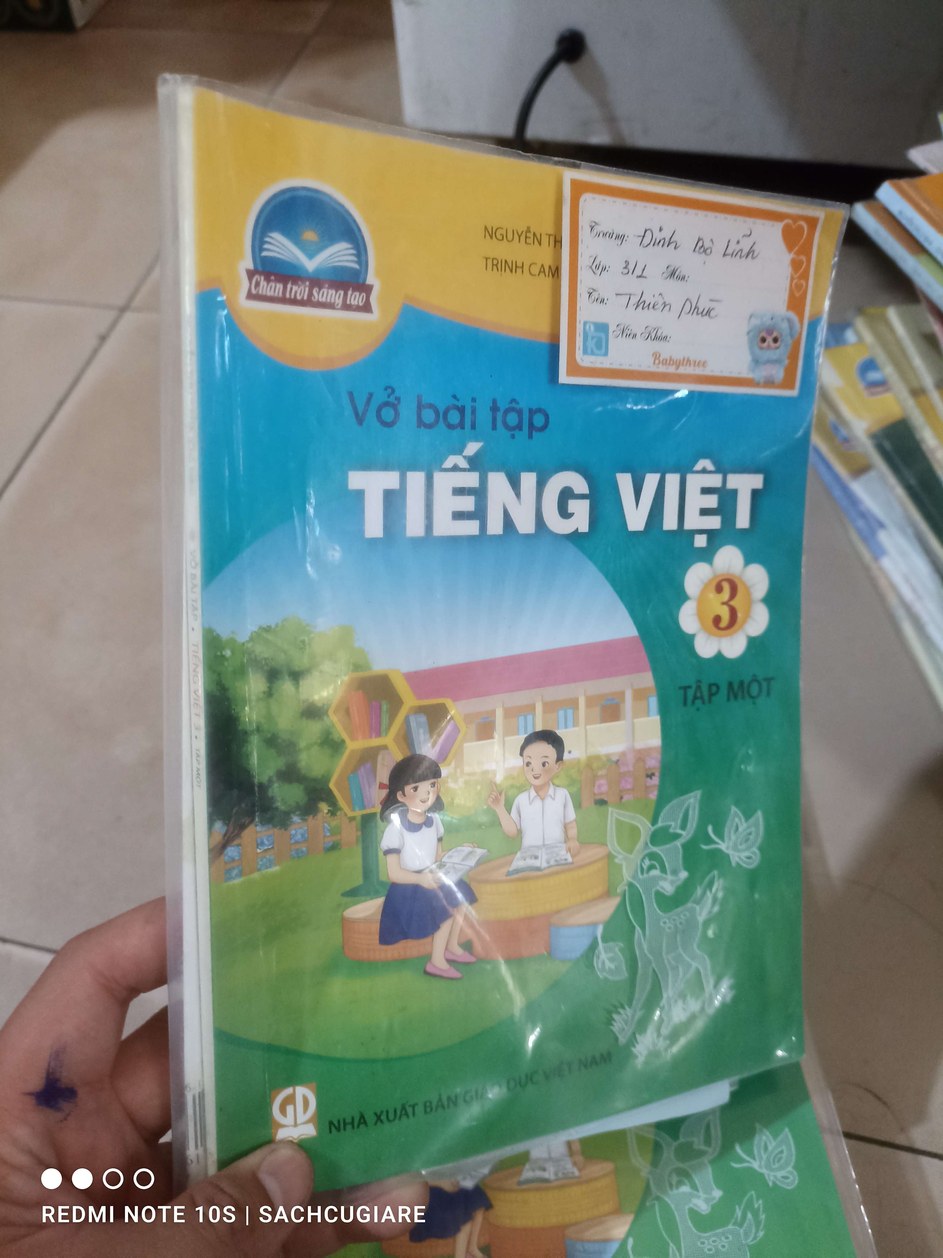 Tiếng việt lớp 3 vở bài tập (Chân trời sáng tạo) Giáo khoa HCM2702