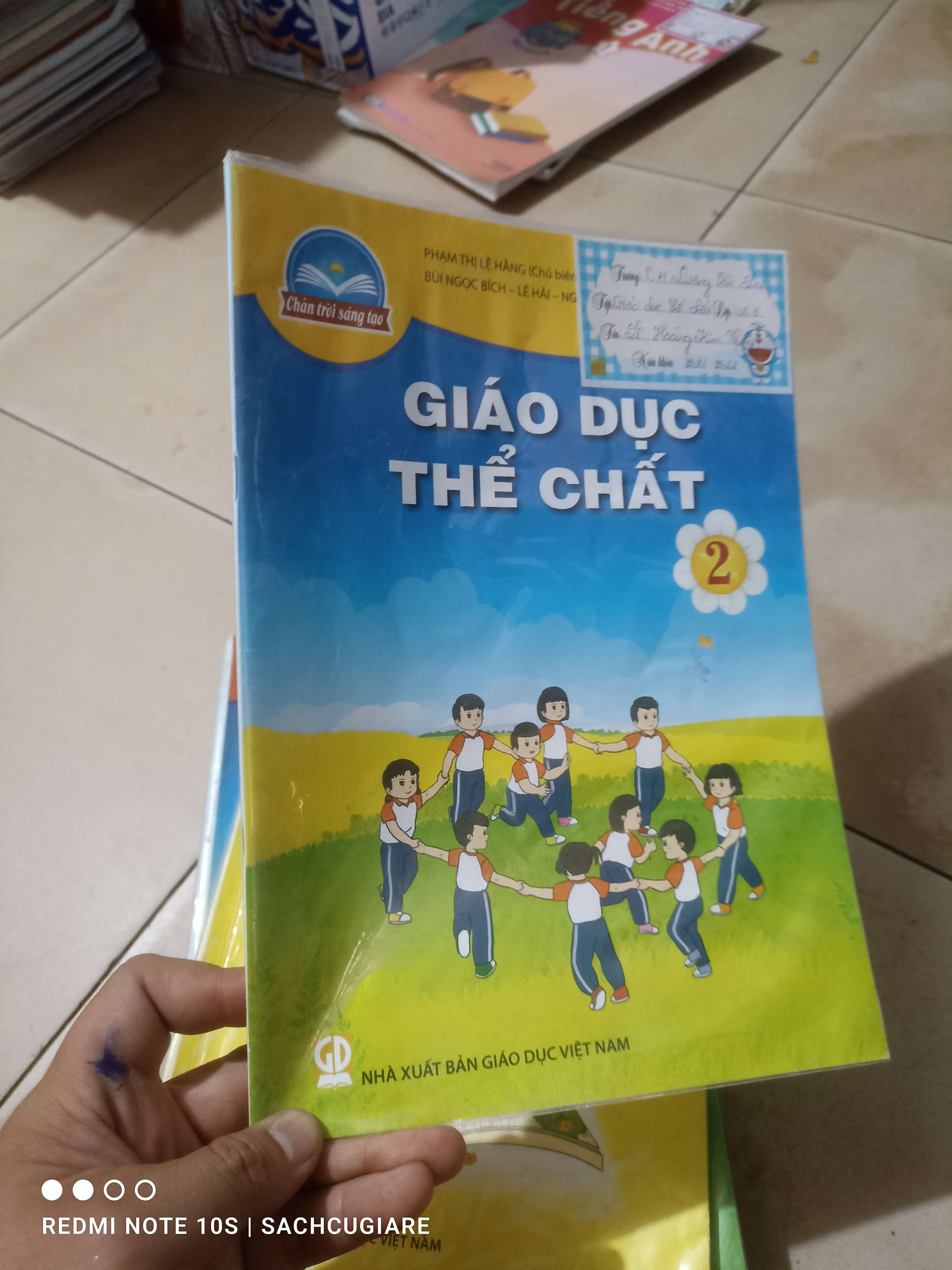 Giáo dục thể chất lớp 2 (Chân trời sáng tạo) Giáo khoa HCM2702