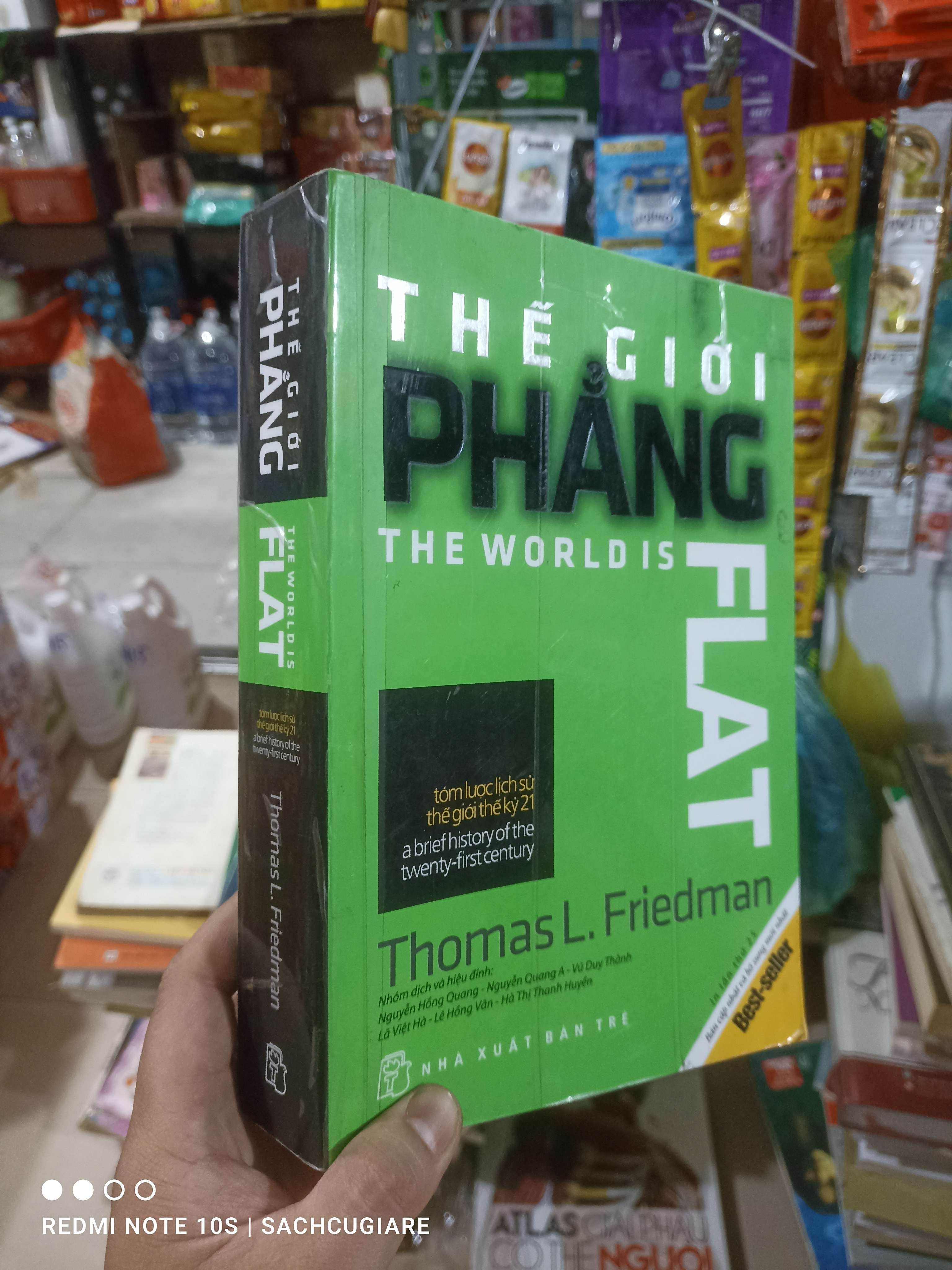 Thế giới phẳng - Friedman 2018 mới 80% ố Sách kinh tế - tài chính - chứng khoán HCM2702 (NSX)