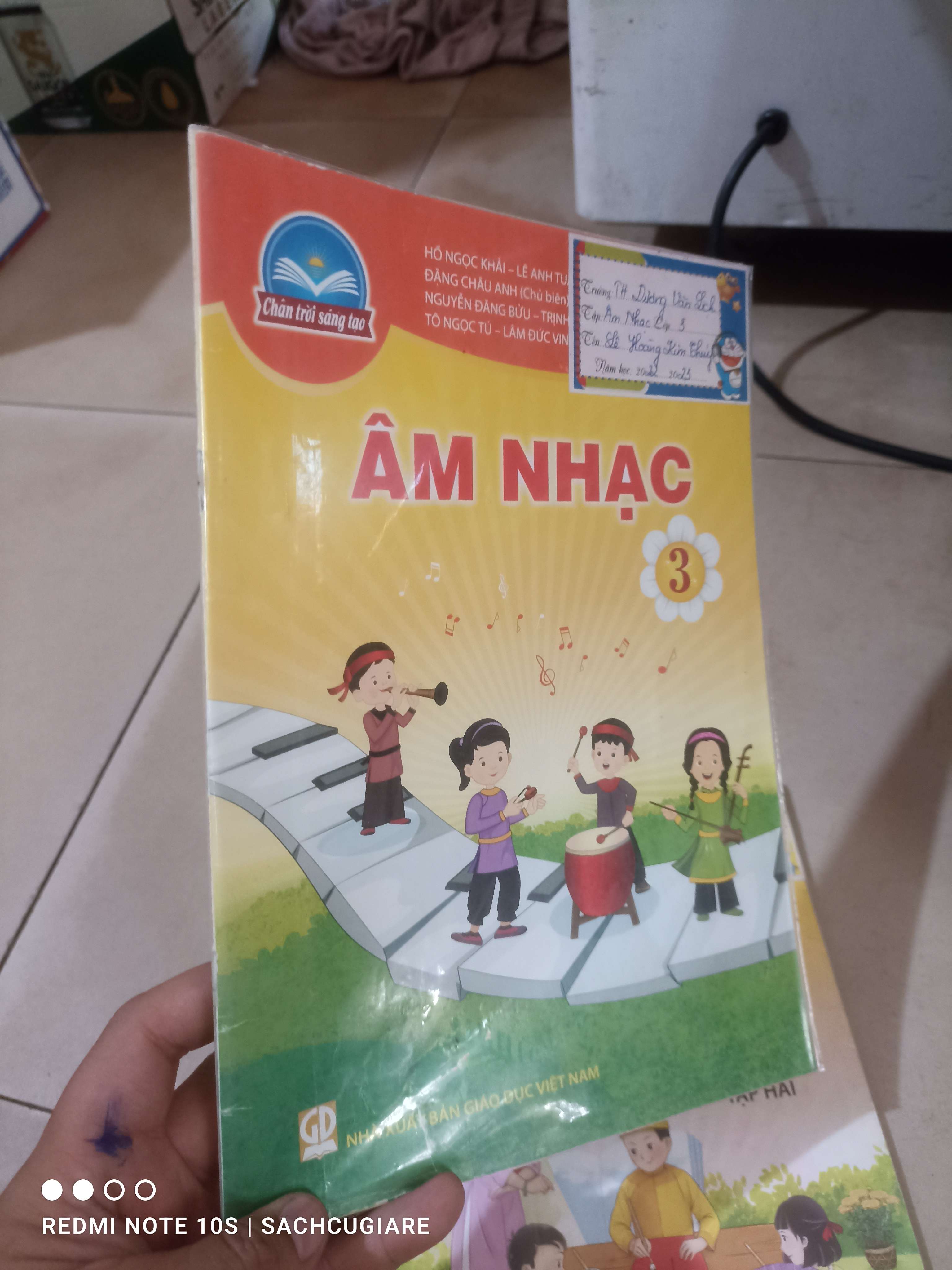 Âm nhạc lớp 3 (Chân trời sáng tạo) Giáo khoa HCM2702