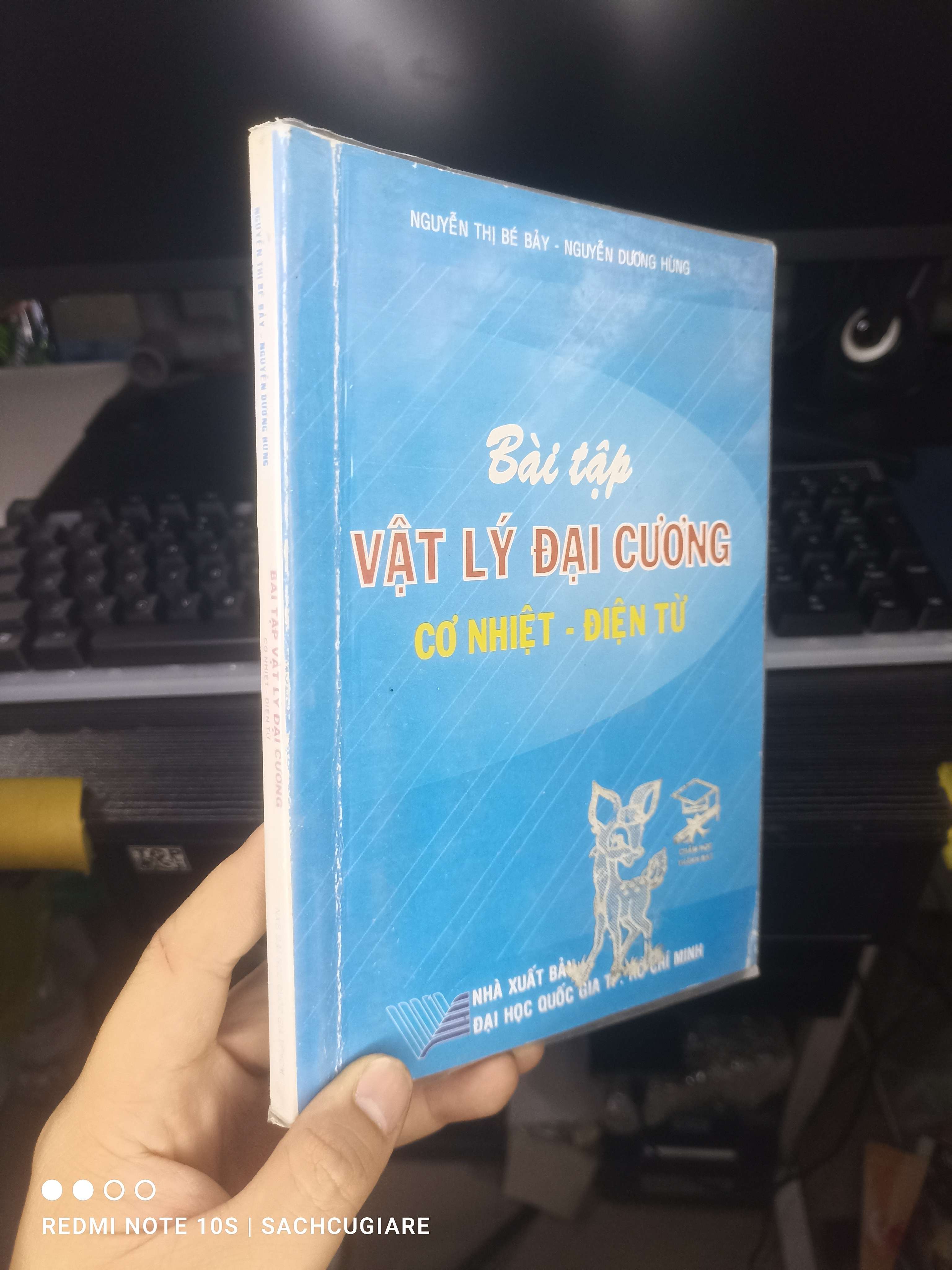 Bài Tập Vật Lý Đại Cương Cơ Nhiệt - Điện Tử - Nguyễn Thị Bé Bảy, Nguyễn Dương Hùng 2011 mới 80% ố Giáo trình đại học - cao đẳng HCM.TN2802 (NSX)