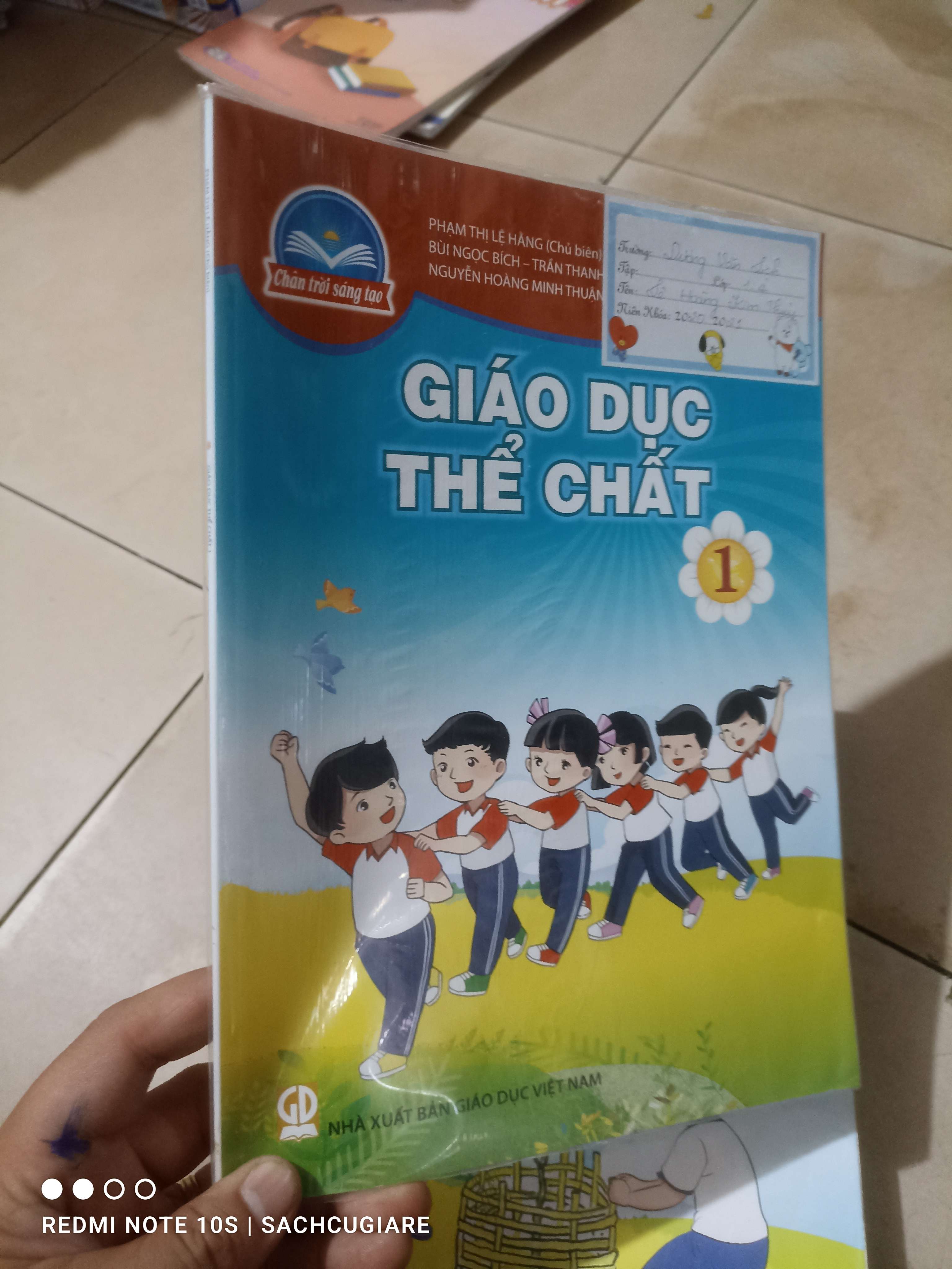 Giáo dục thể chất lớp 1 (Chân trời sáng tạo) Giáo khoa HCM2702