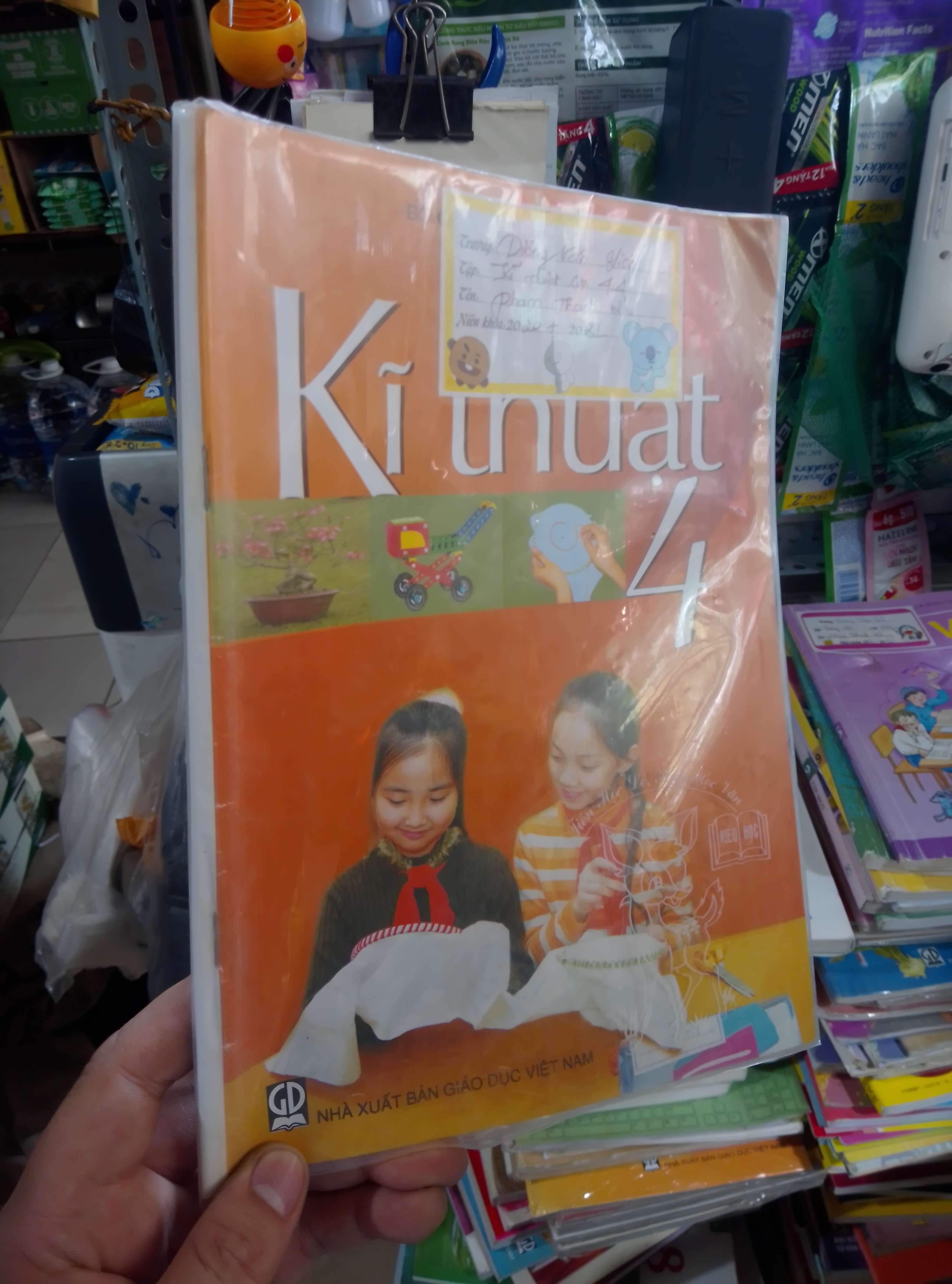 Kĩ thuật 4 2020 mới 80% Giáo khoa HCM2702