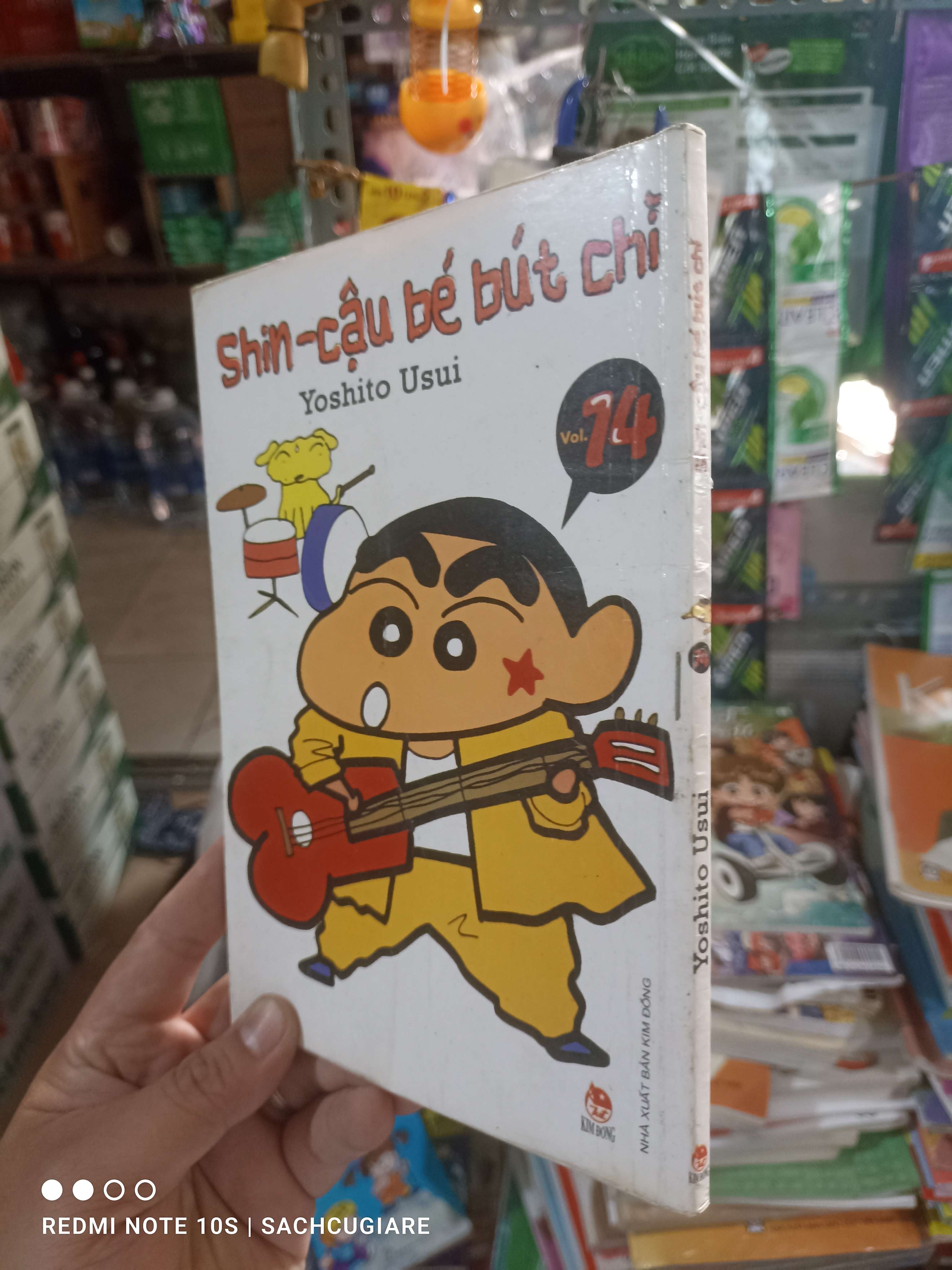 Shin cậu bé bút chì 74 - Usui Truyện tranh HCM2702