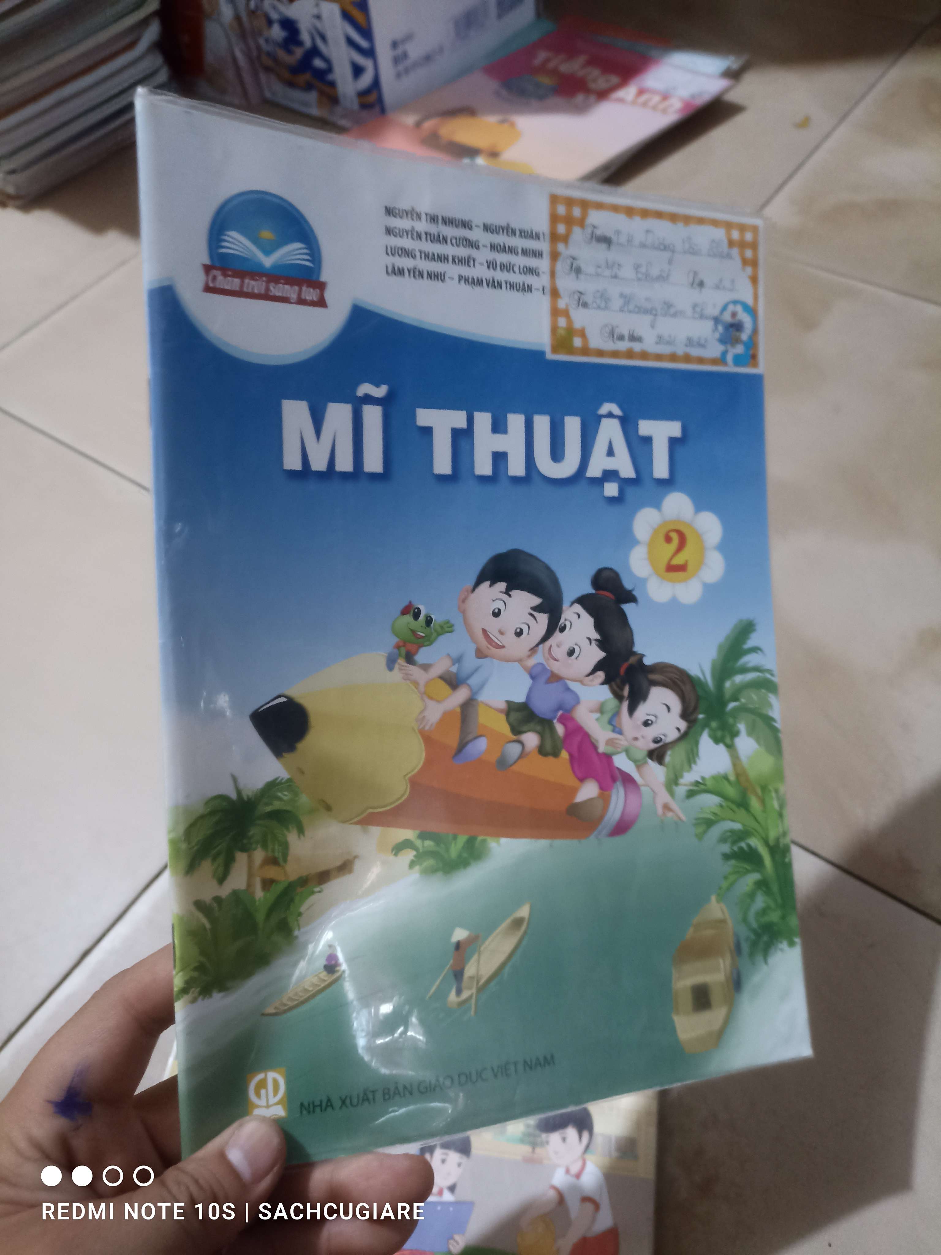 Mĩ thuật lớp 2 (Chân trời sáng tạo) Giáo khoa HCM2702