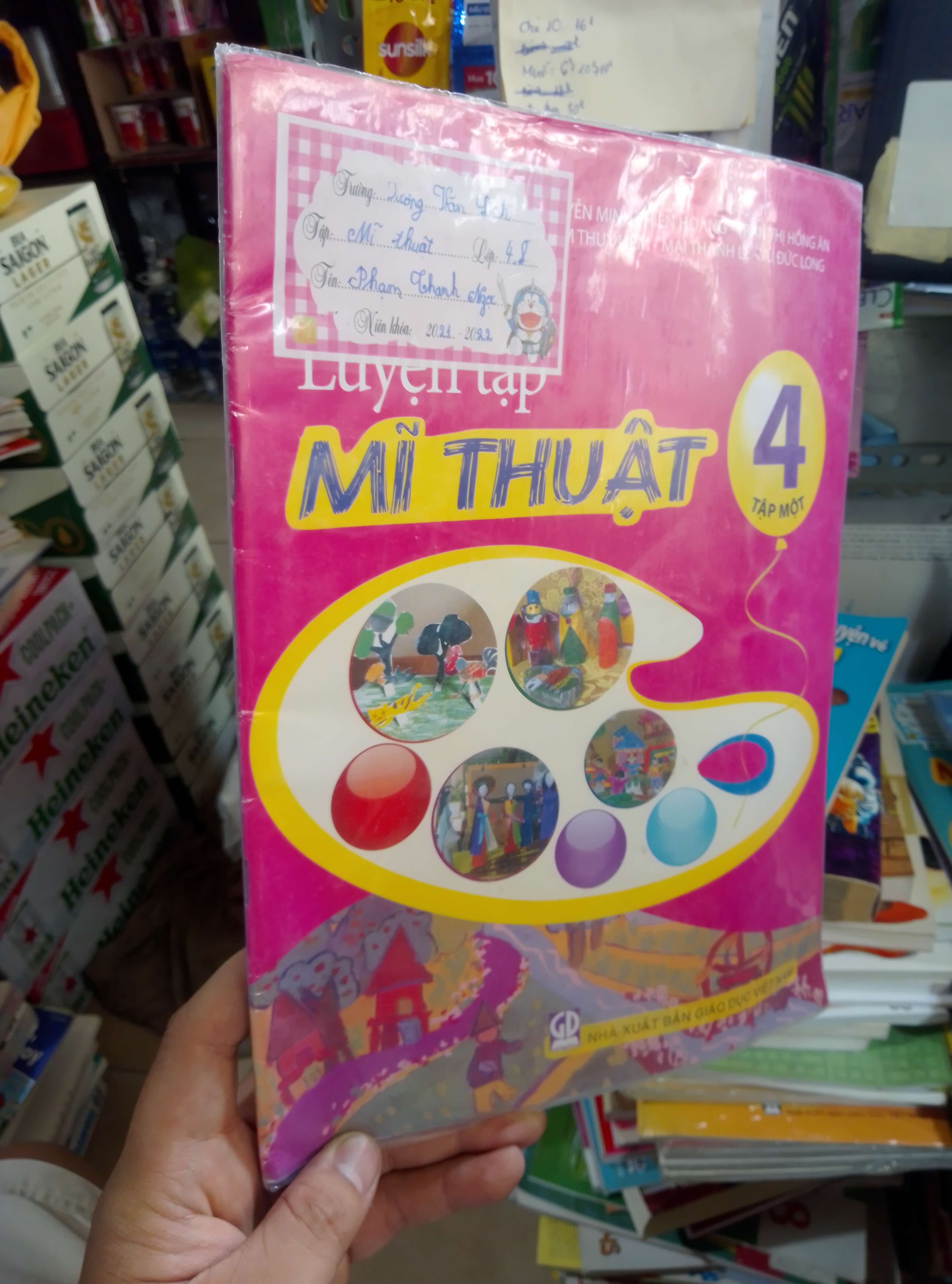 Luyện tập mĩ thuật 4 tập một 2021 mới 80% Giáo khoa HCM2702