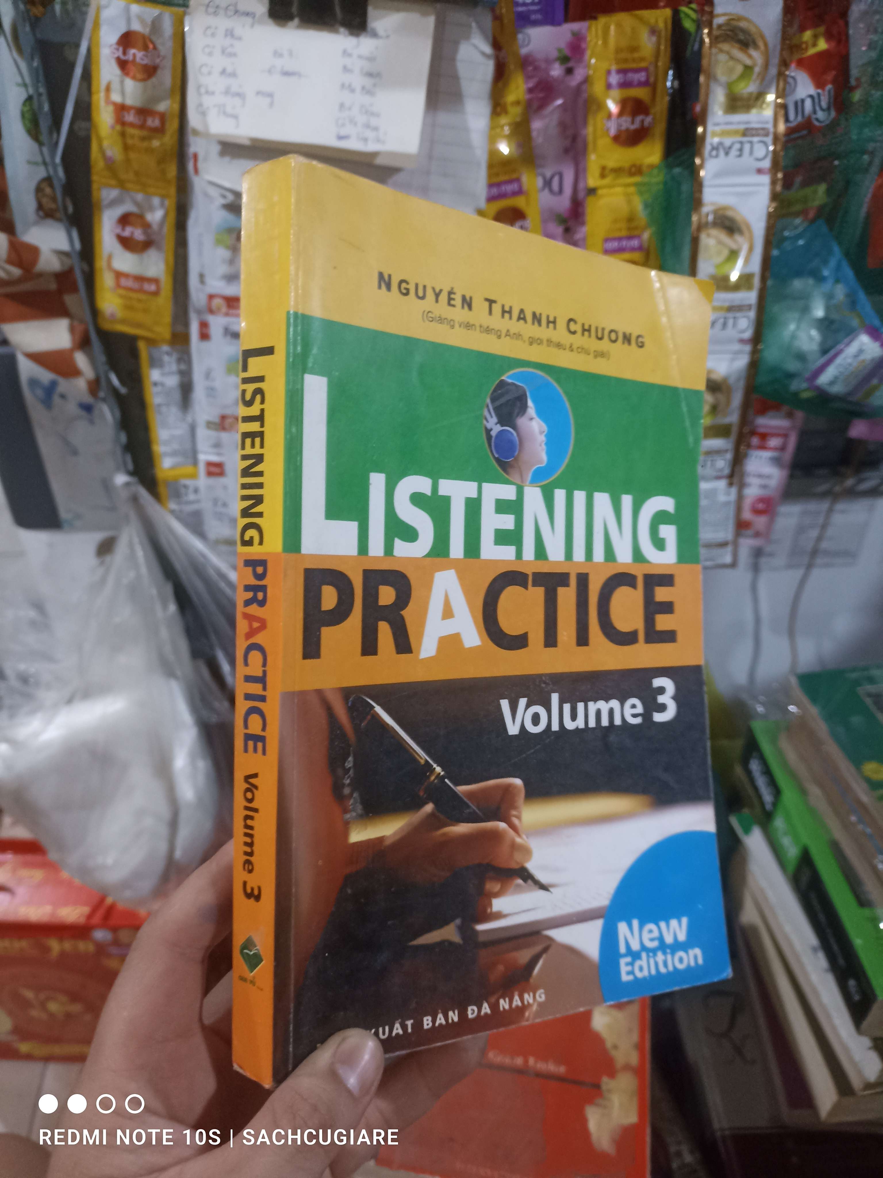Listening practice volume 3 - Thanh Chương 2011 mới 80% ố Sách tự học tiếng Anh HCM2702 (NSX)