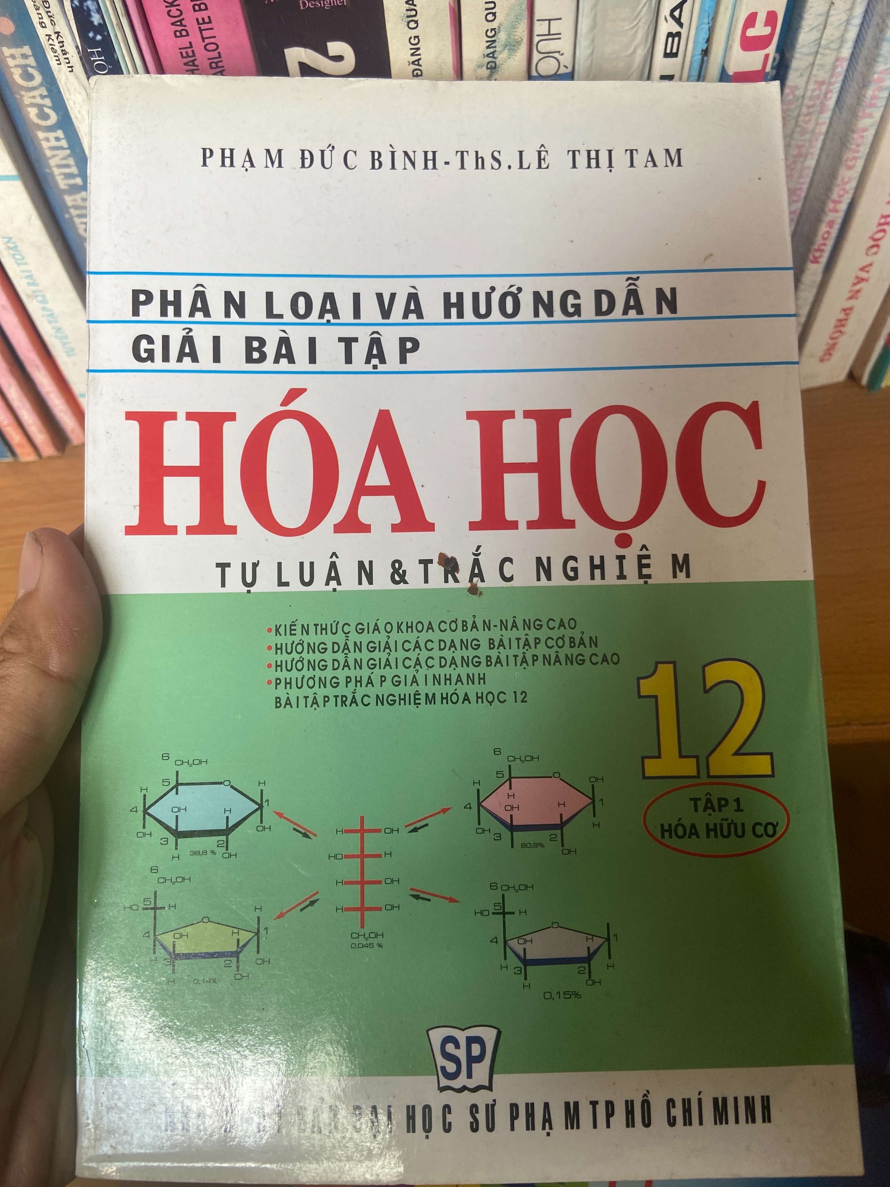 Phân Loại Và Hướng Dẫn Giải Bài Tập Hóa Học 12 (Tự Luận & Trắc Nghiệm) (Tập 1) - Phạm Đức Bình, Lê Thị Tam 2011 Tham khảo - luyện thi VAVO-AK1T2