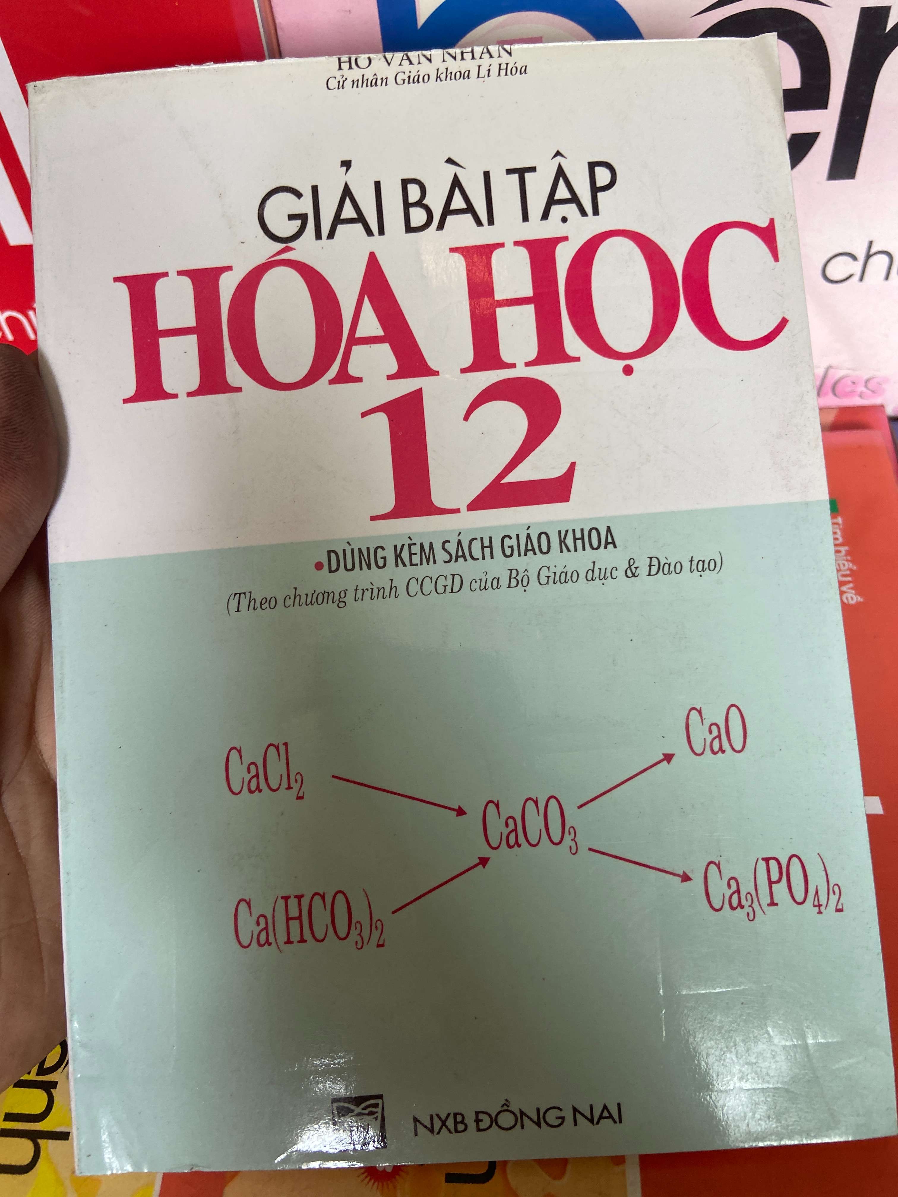 Giải Bài Tập Hóa Học 12 (Dùng Kèm Sách Giáo Khoa) - Hồ Văn nhân 1999 Tham khảo - luyện thi VAVO-AK1T2