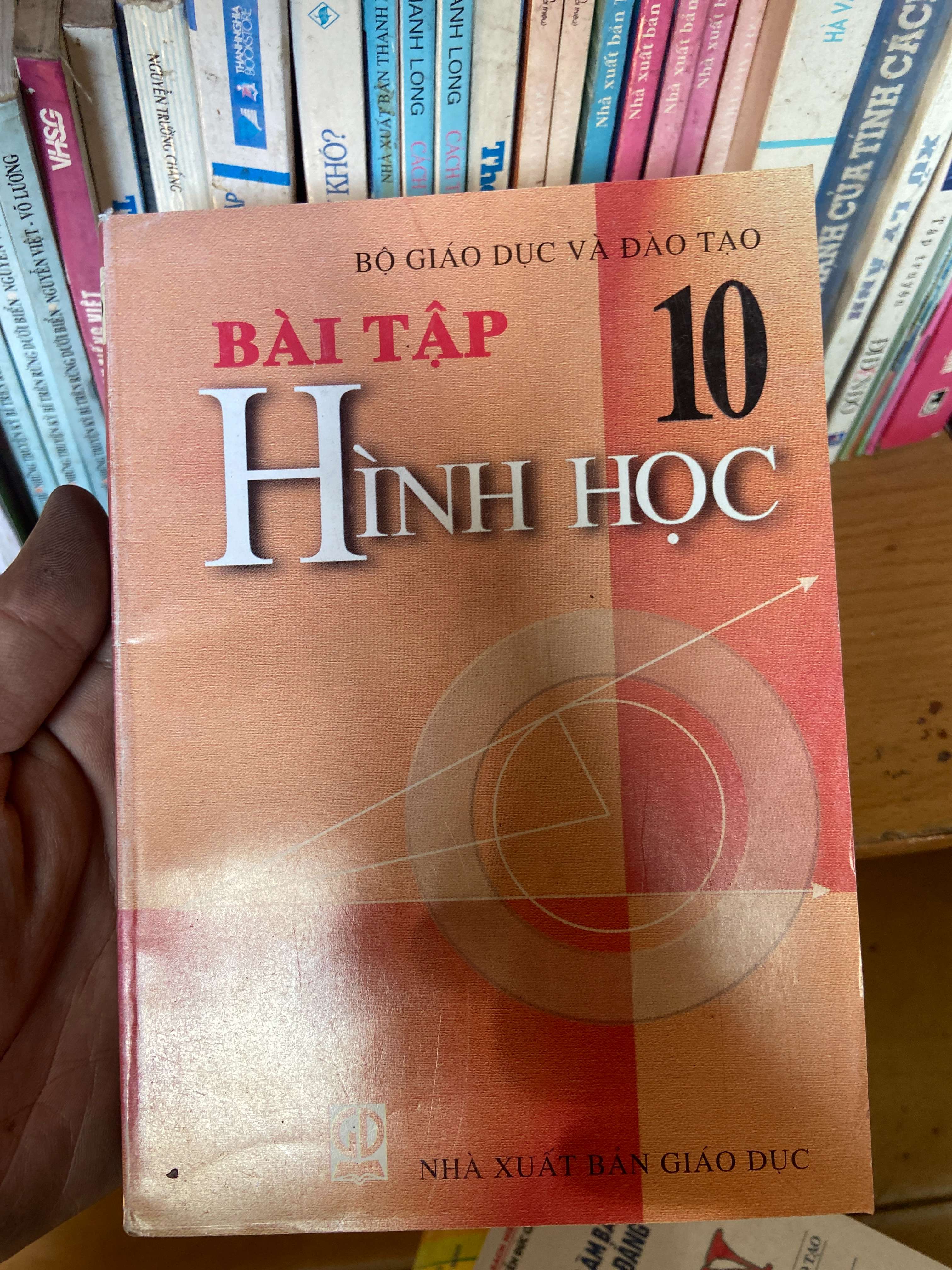 Bài Tập Hình Học 10 - Bộ Giáo Dục Và Đào Tạo 2005 Tham khảo - luyện thi VAVO-AK1T2