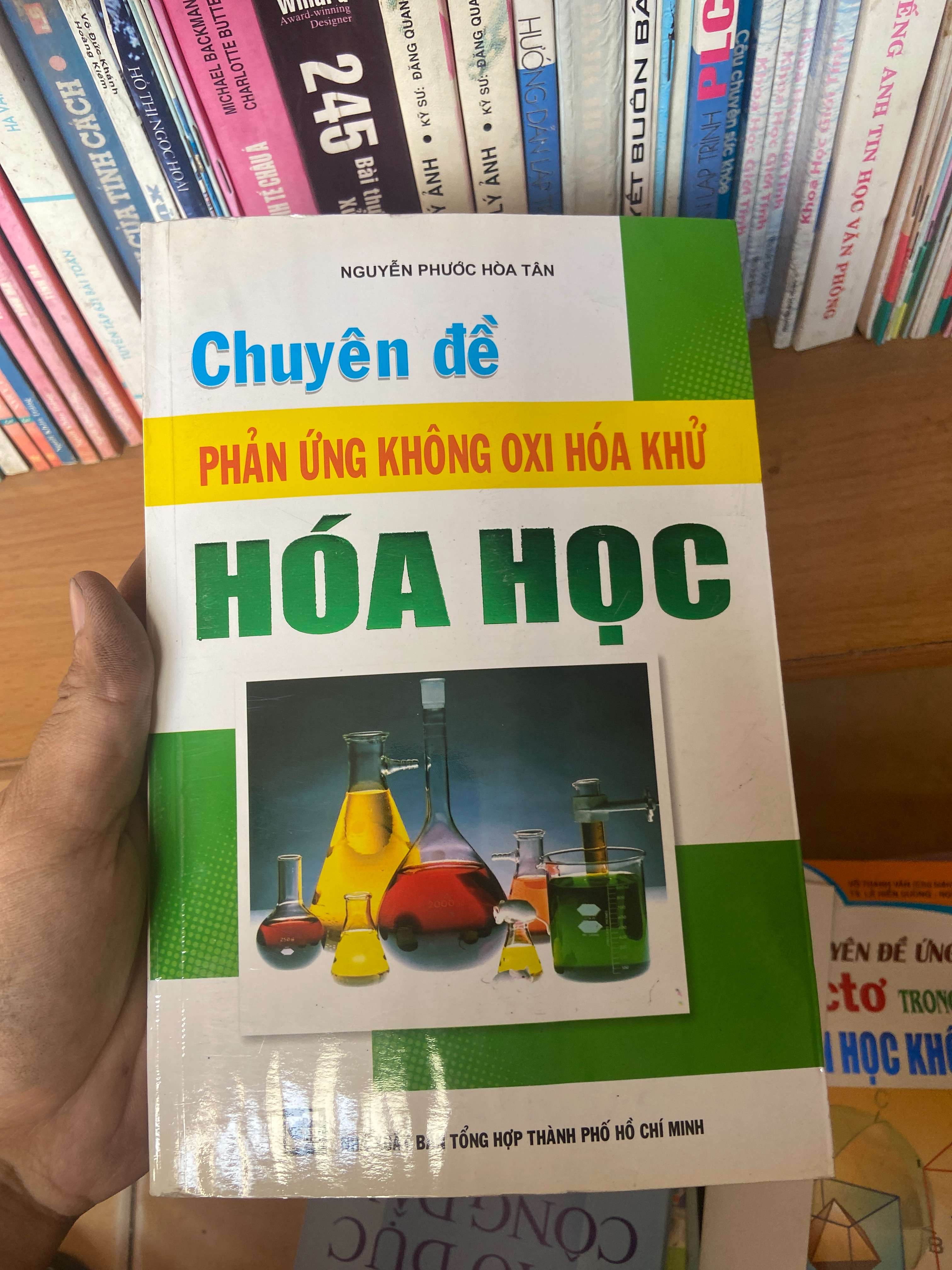 Chuyên Đề Phản Ứng Không Oxi Hóa Khử Hóa Học - Nguyễn Phước Hòa Tân 2010 Tham khảo - luyện thi VAVO-AK1T3