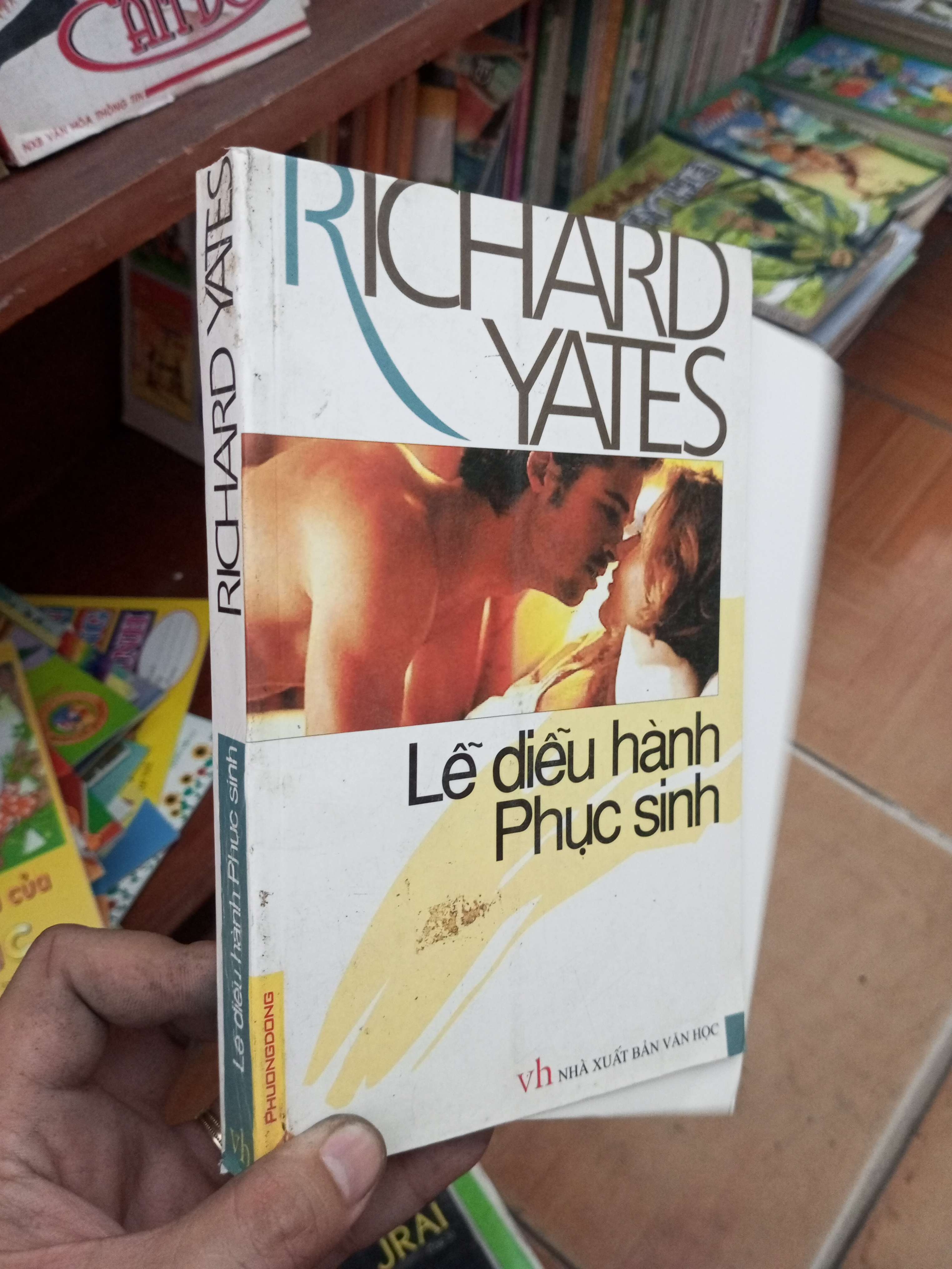 Lễ diễu hành phục sinh - Yates 2009 Văn học nước ngoài VAVO-AK19