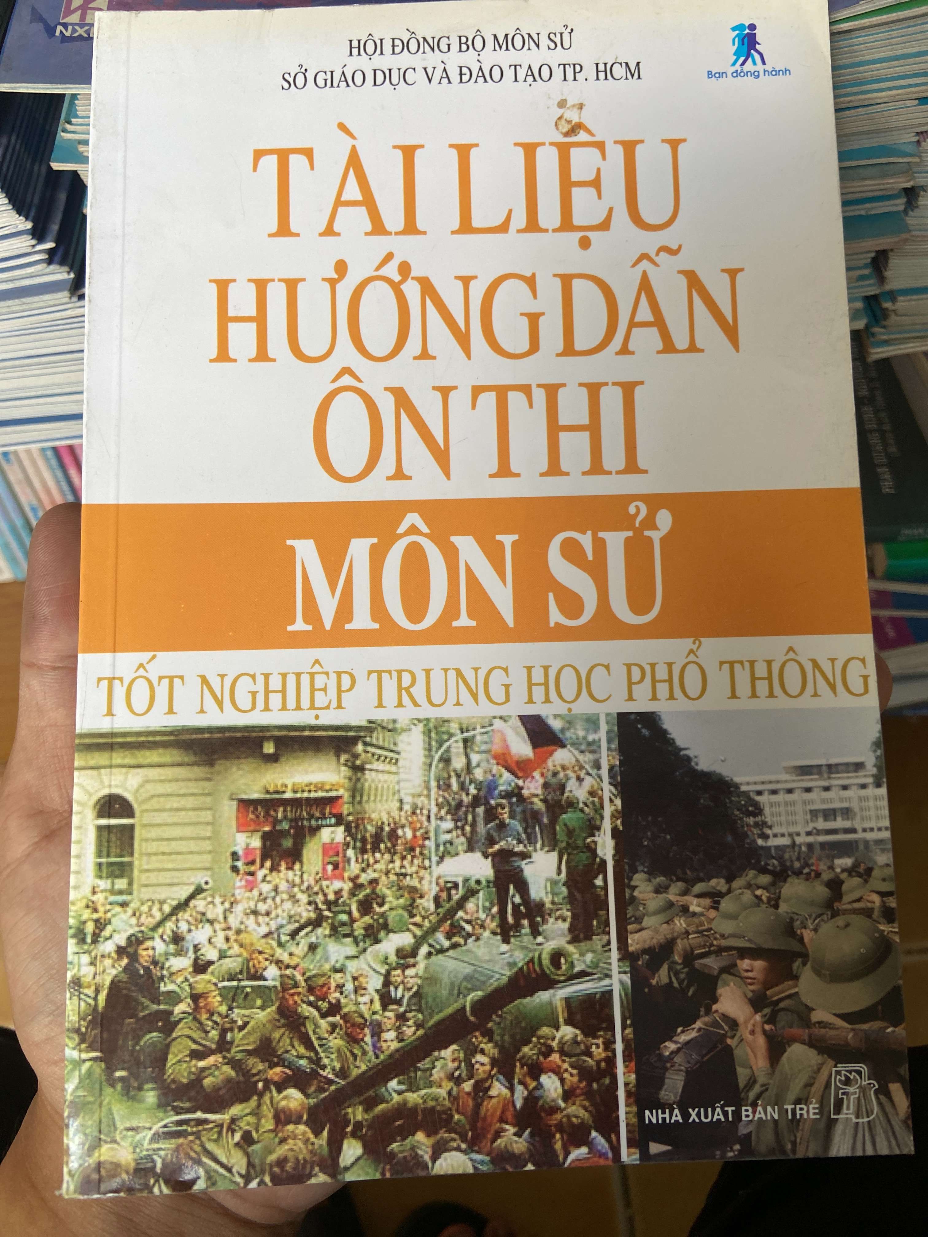 Tài Liệu Hướng Dẫn Ôn Thi Môn Sử Tốt Nghiệp Trung Học Phổ Thông - Hội Đồng Bộ Môn Sử, Sở Giáo Dục Và Đào Tạo TP.HCM 2010 Tham khảo - luyện thi VAVO-AK2ST1