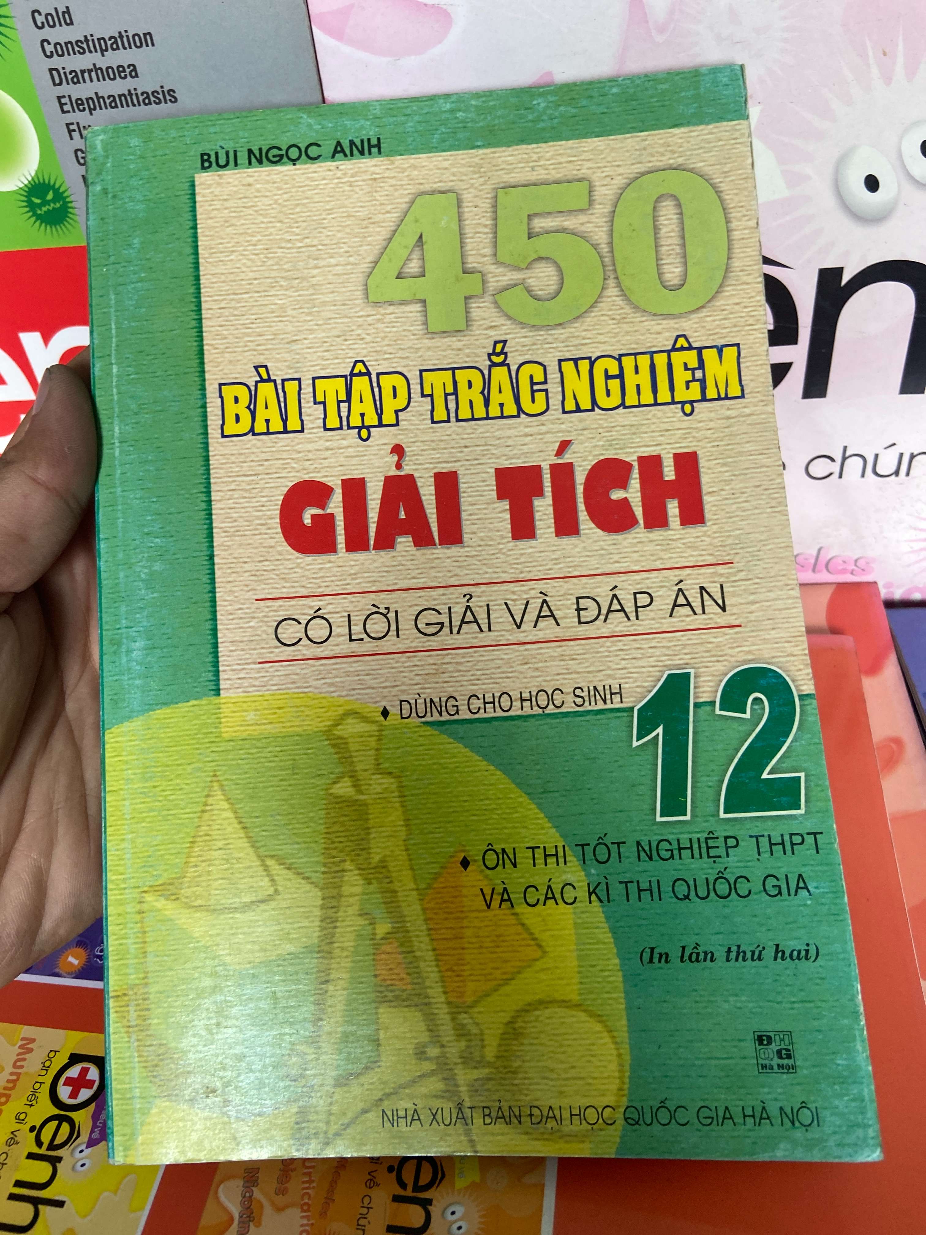 450 Bài Tập Trắc Nghiệm Giải Tích (Có Lời Giải Và Đáp Án) 12 - Bùi Ngọc Anh 2008 Tham khảo - luyện thi VAVO-AK1T1