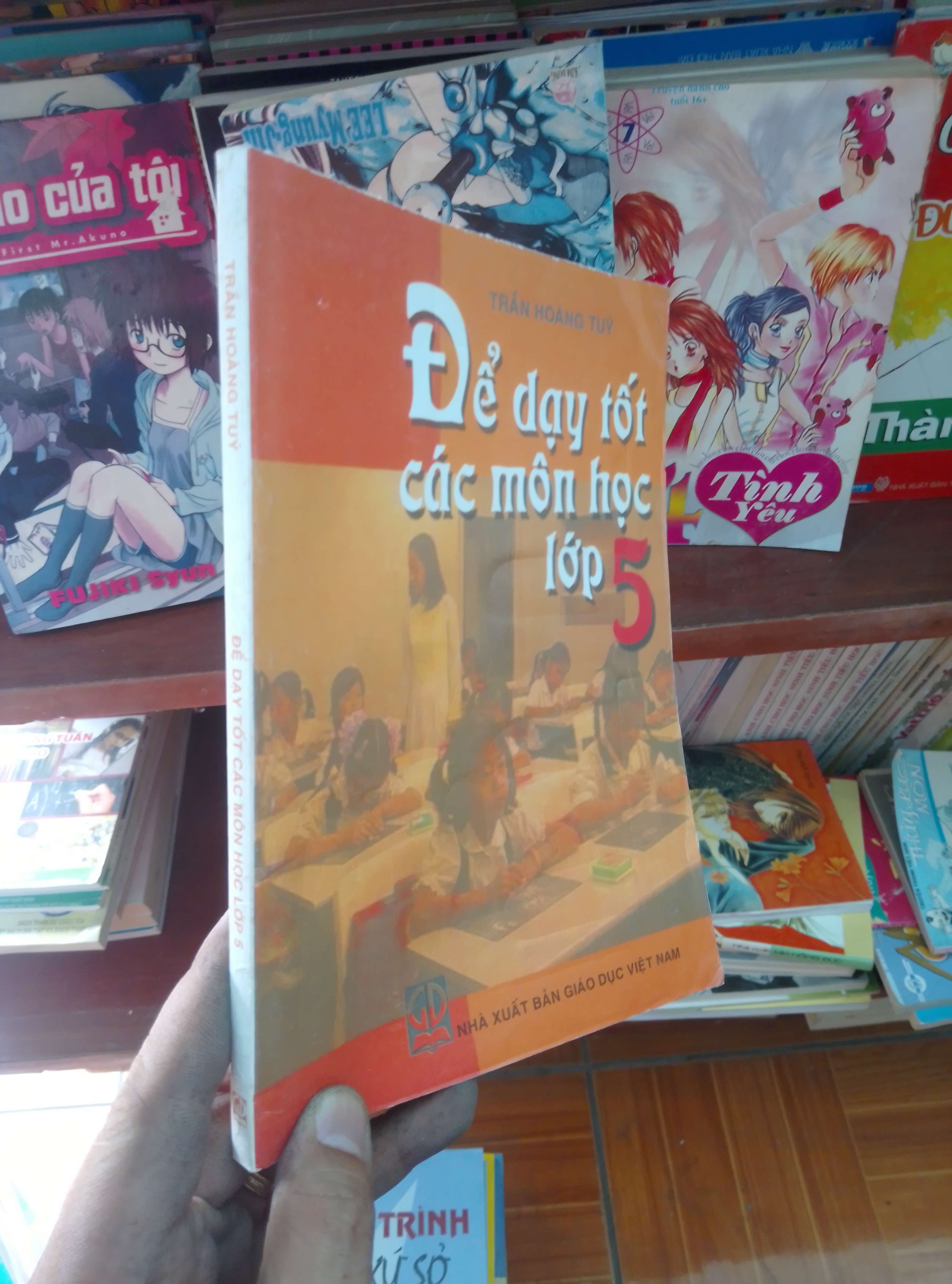 Để dạy tốt các môn học lớp 5 - Hoàng Túy 2011 Sách giáo khoa - giáo trình VAVO-AK19
