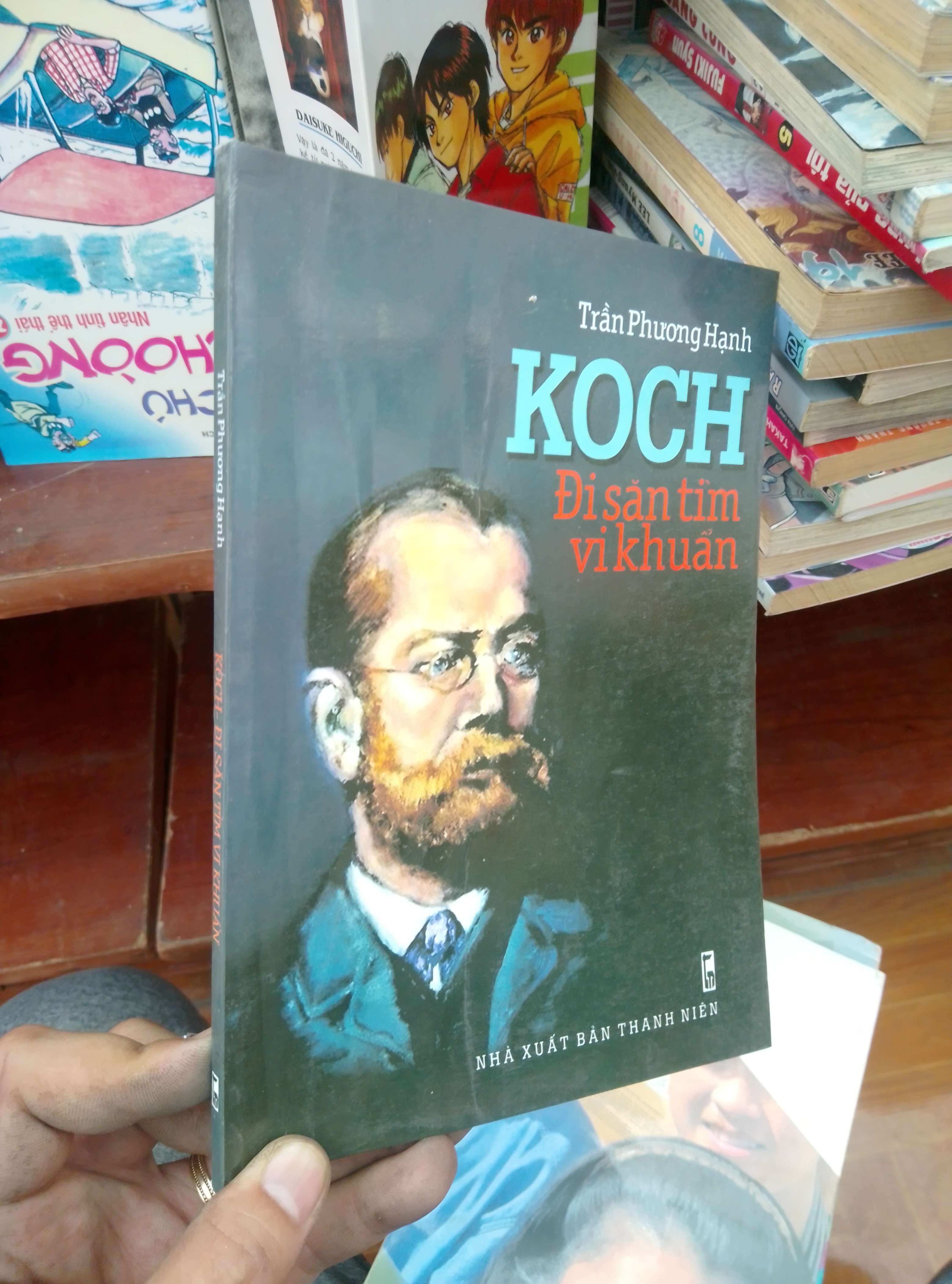 Koch đi săn tìm vi khuẩn - Phương Hạnh 2011 Sách văn học VAVO-AK19