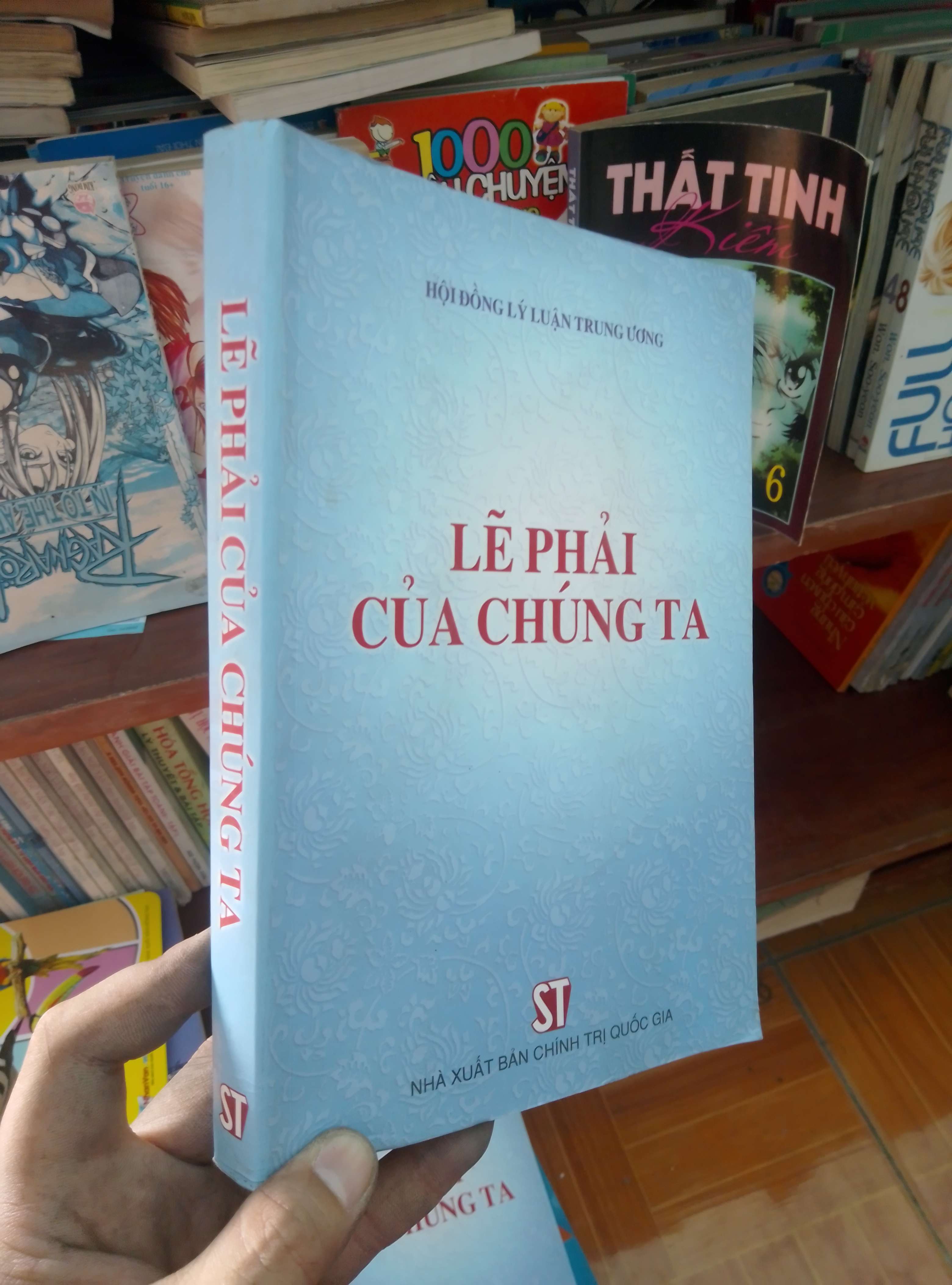 Lẽ phải của chúng ta 2004 Sách chính trị - pháp lý VAVO-AK19