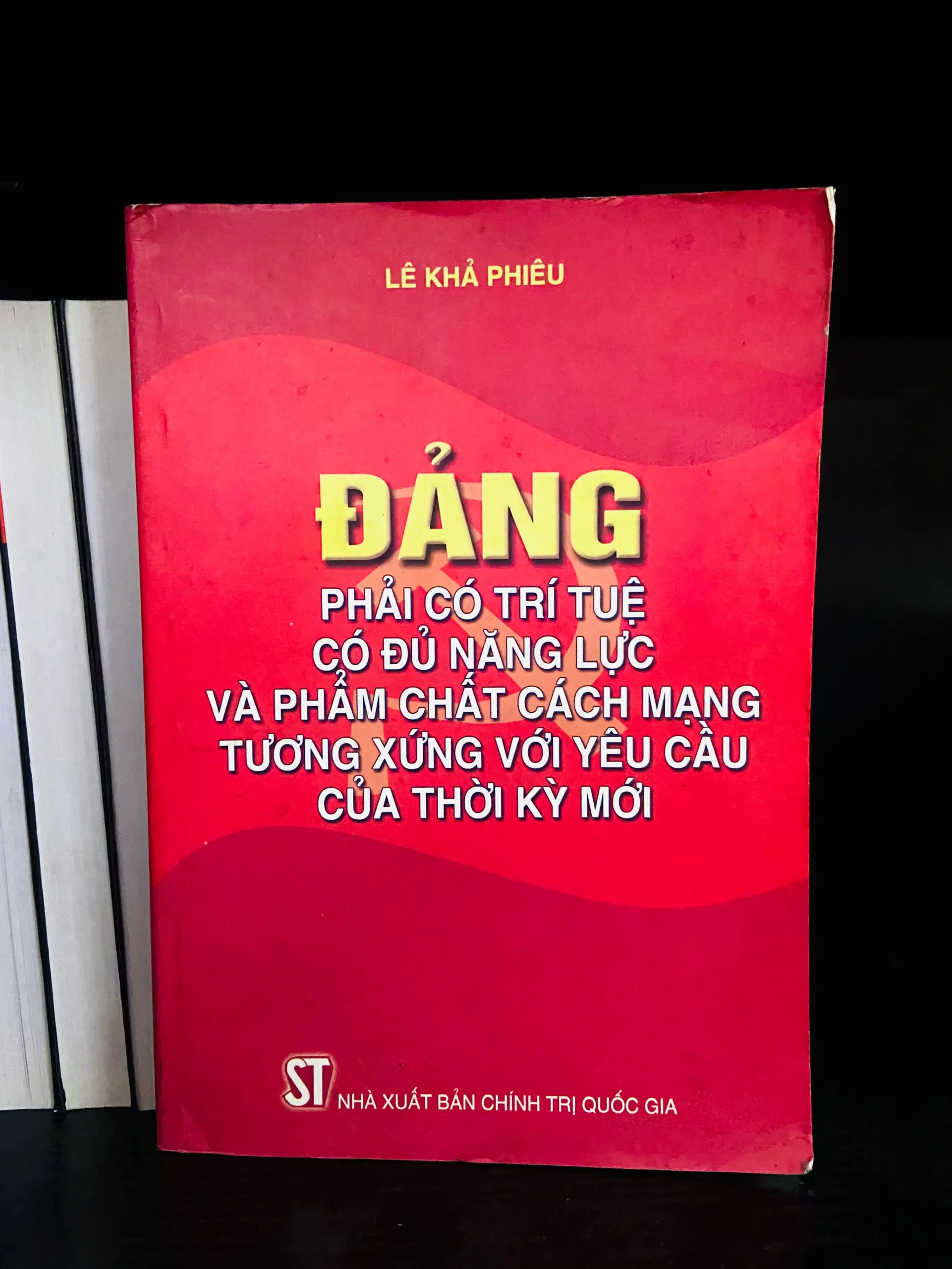 Đảng - Lê Khả Phiêu - Phát triển bản thân VAVOAAA-75