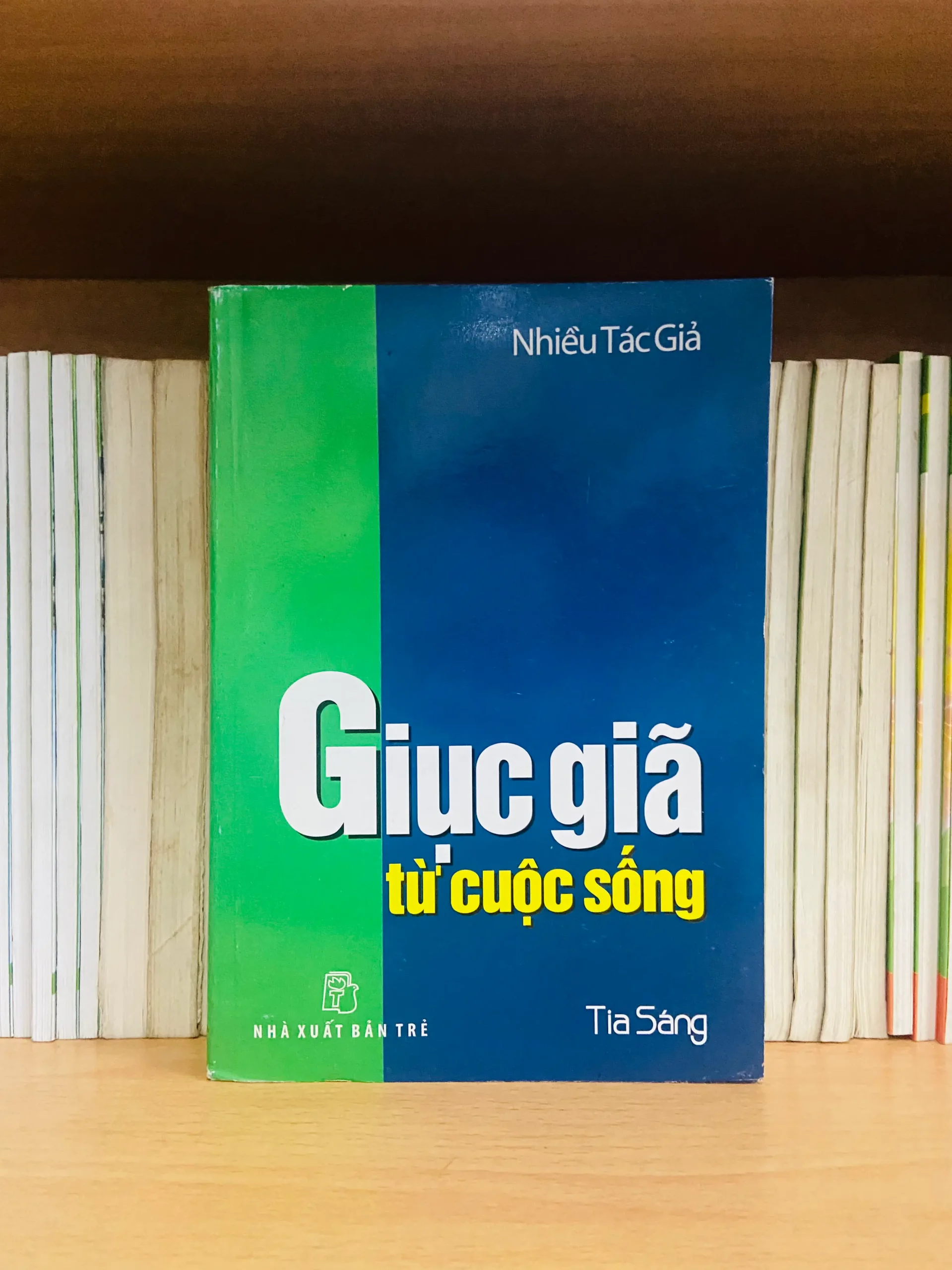 Giục giã từ cuộc sống - Văn học VAVOXA3-26