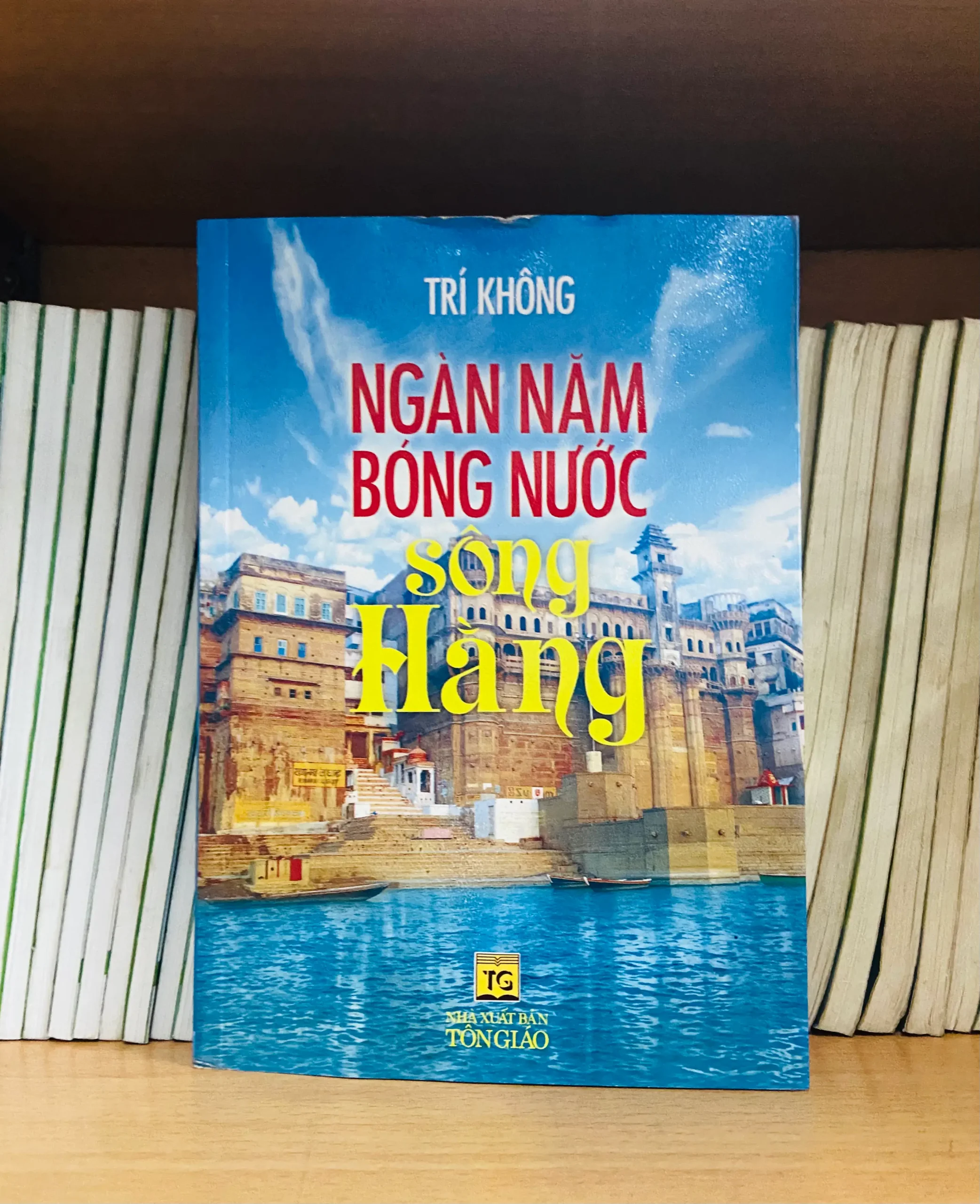 Ngàn năm bóng nước sông Hằng - Trí Không - Triết học VAVOA9T1-1