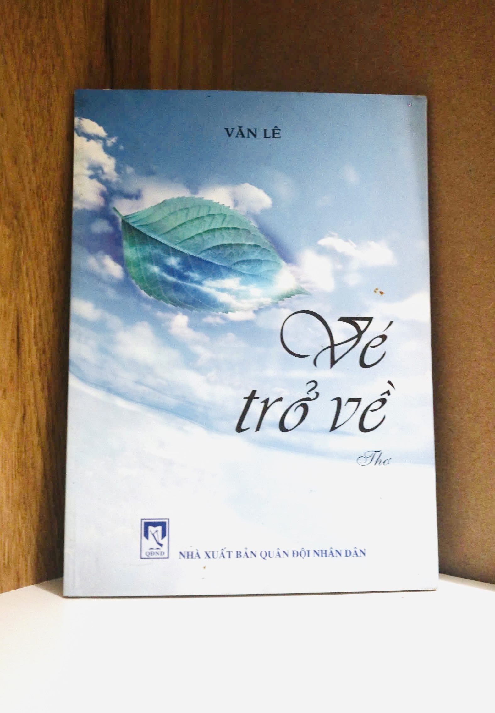 Vé trở về - Văn Lê - Văn học VAVOH1T2C10-2