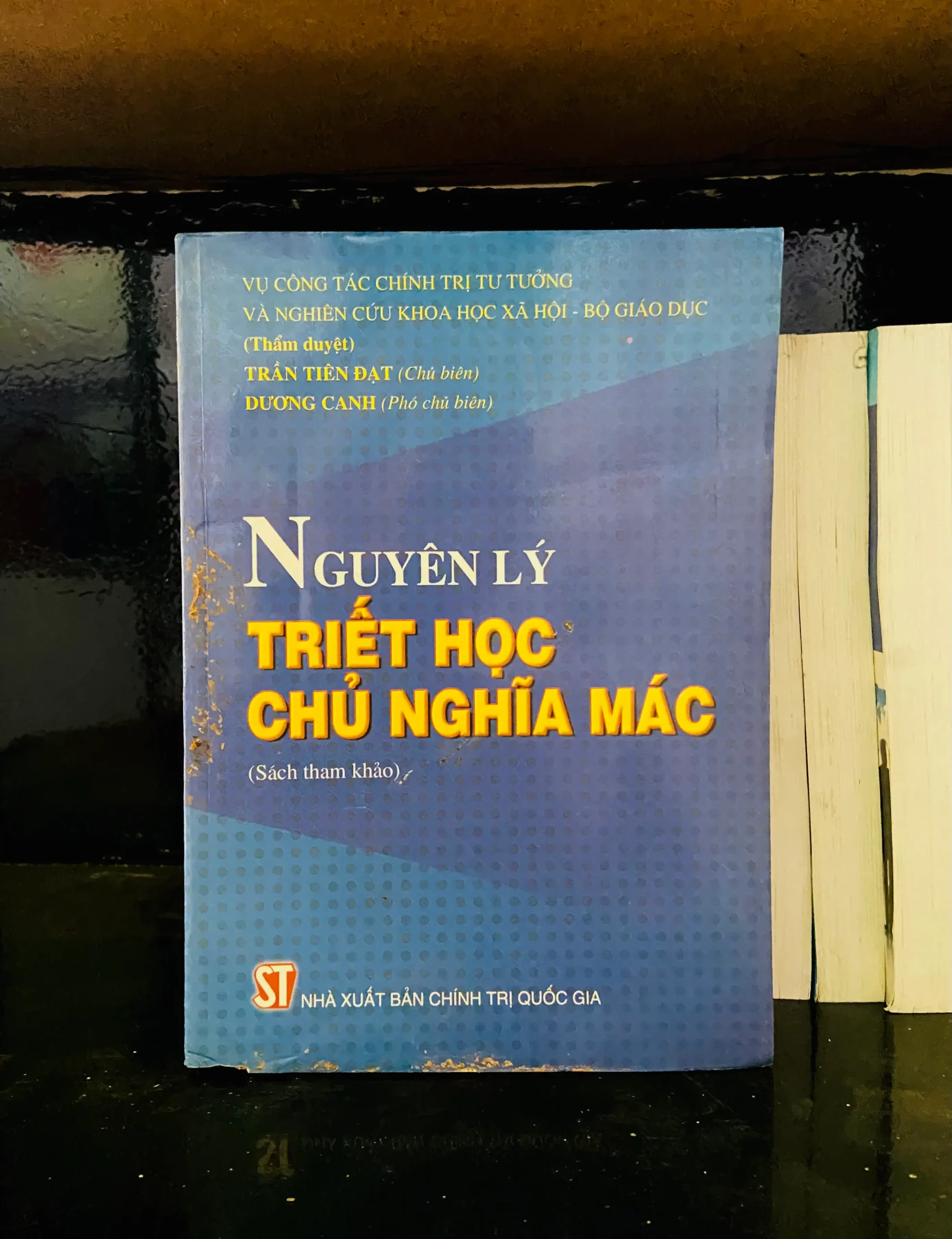 Nguyên lý Triết học Chủ nghĩa Mác - Triết học VAVOA1T2-55