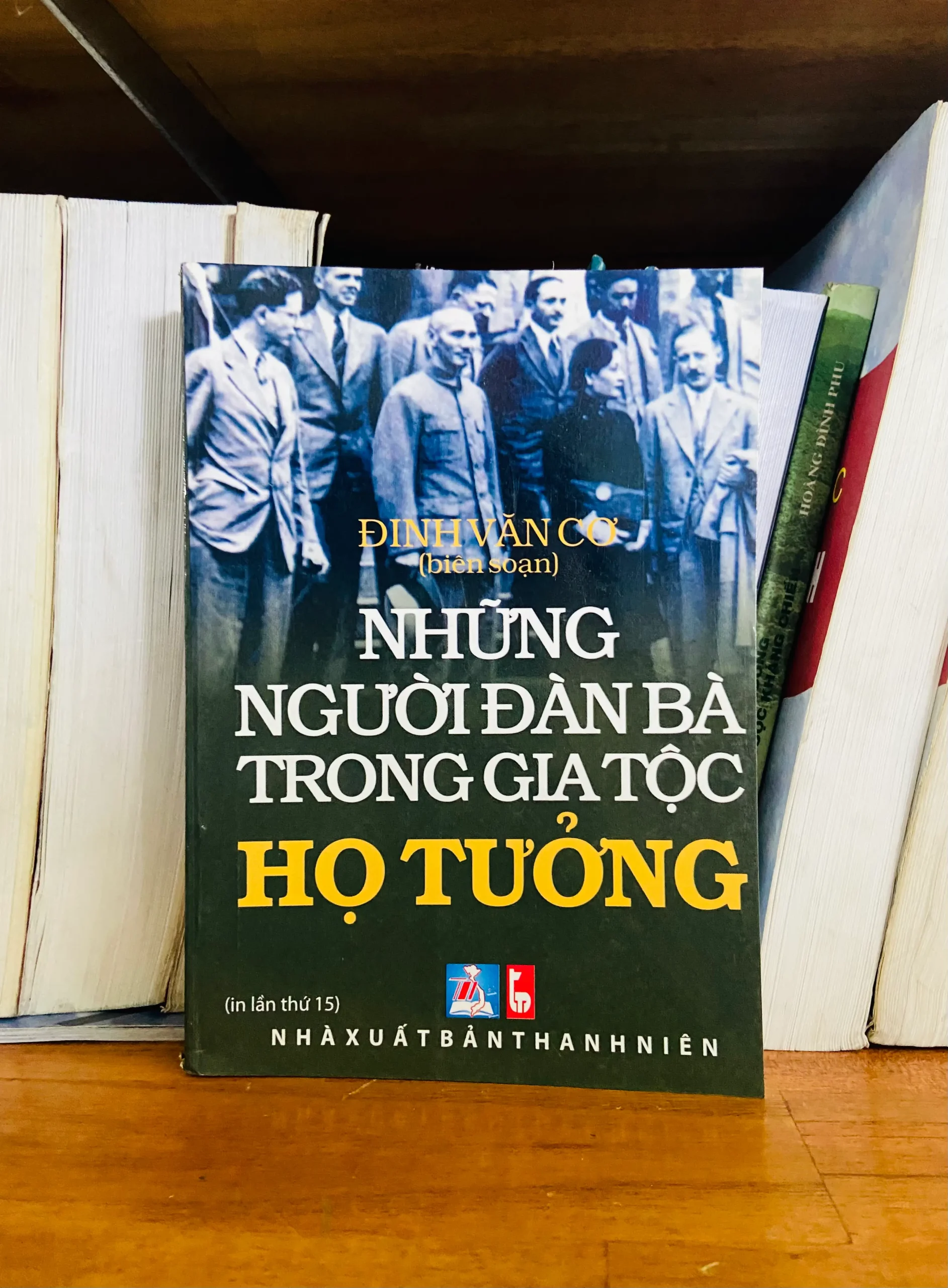 Những người đàn bà trong gia tộc họ Tưởng - Lịch sử VAVOB1T2-6