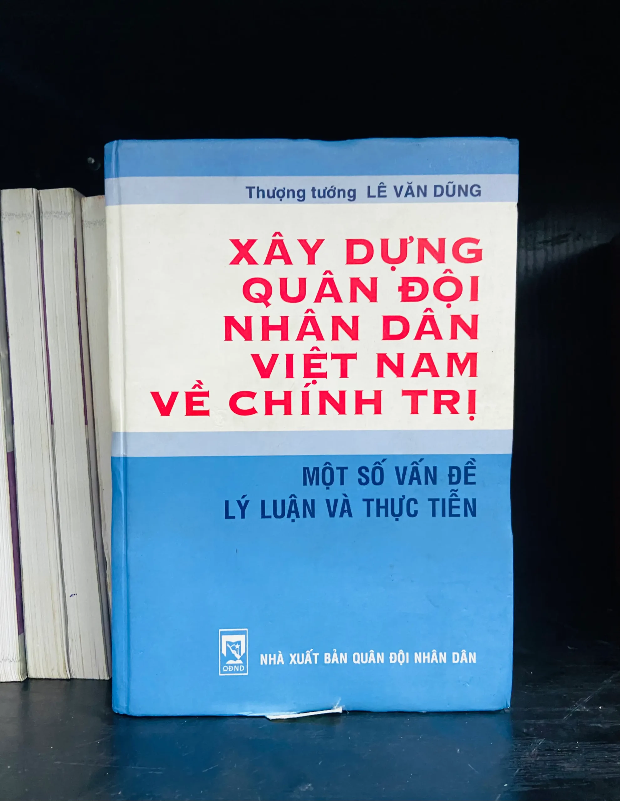 Xây dựng quân đội nhân dân Việt Nam về chính trị - Pháp luật VAVOX3S-3