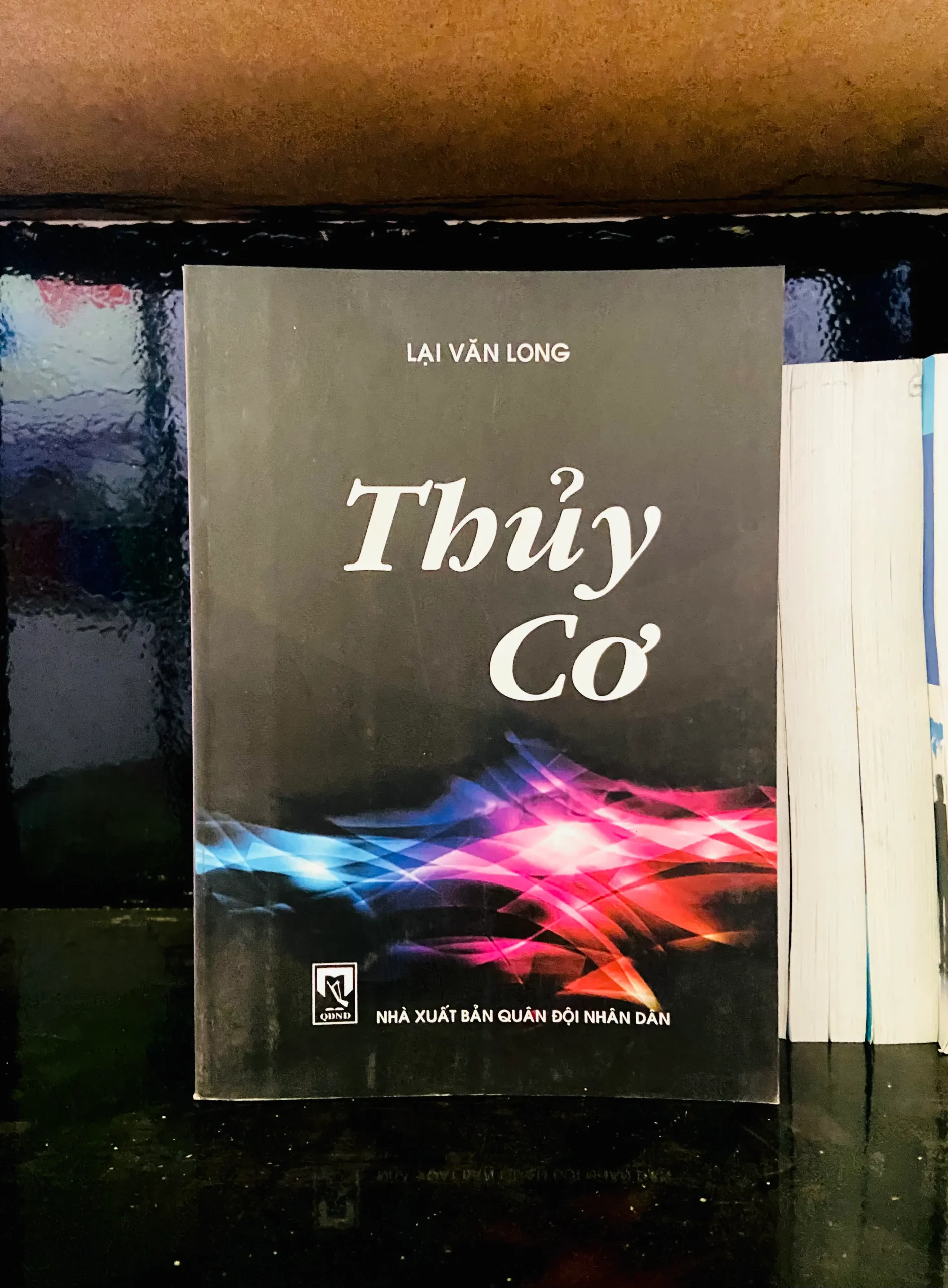 Thủy cơ - Lại Văn Long - Văn học VAVOA1T2-45