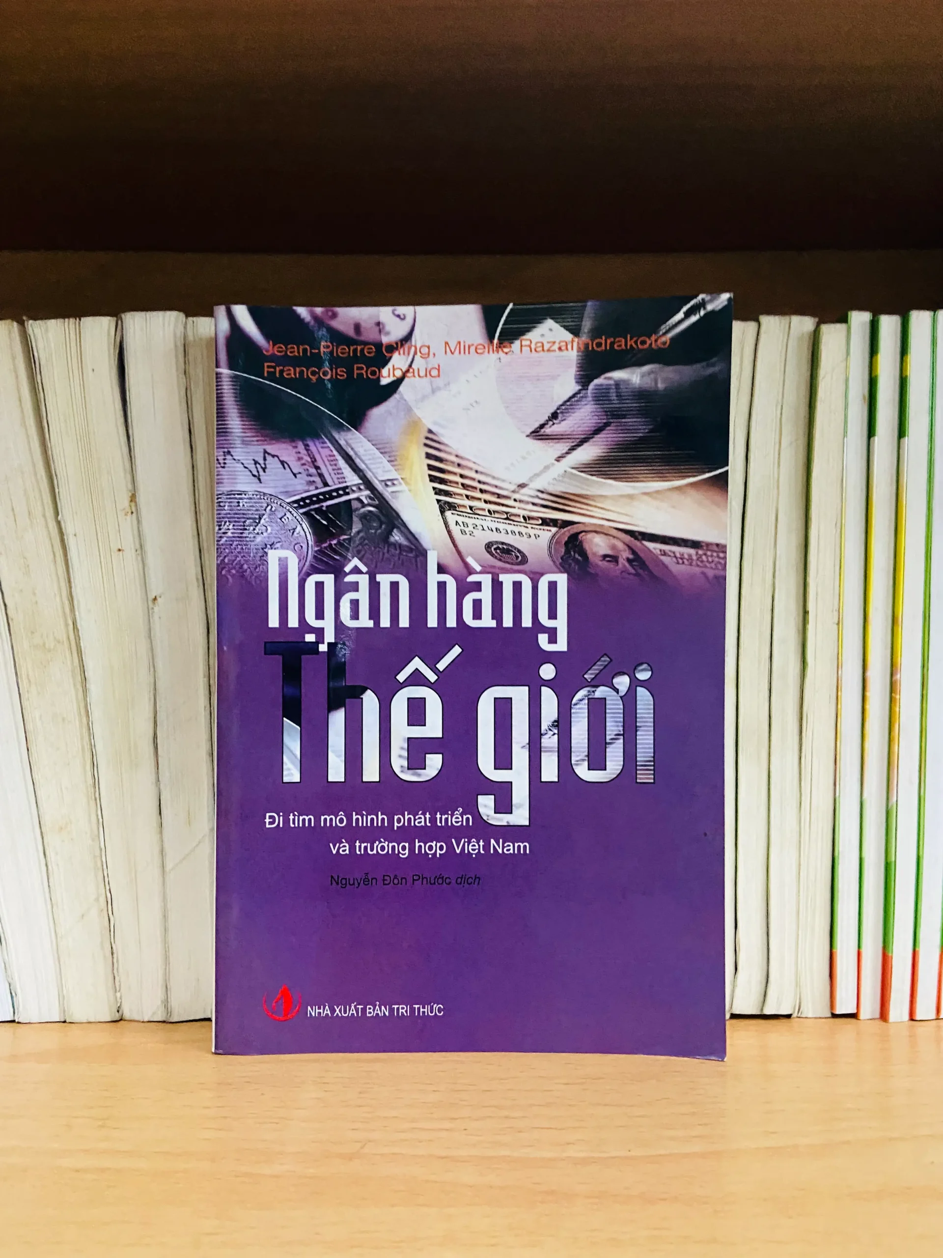Ngân hàng Thế giới - Pháp luật VAVOXA3-1