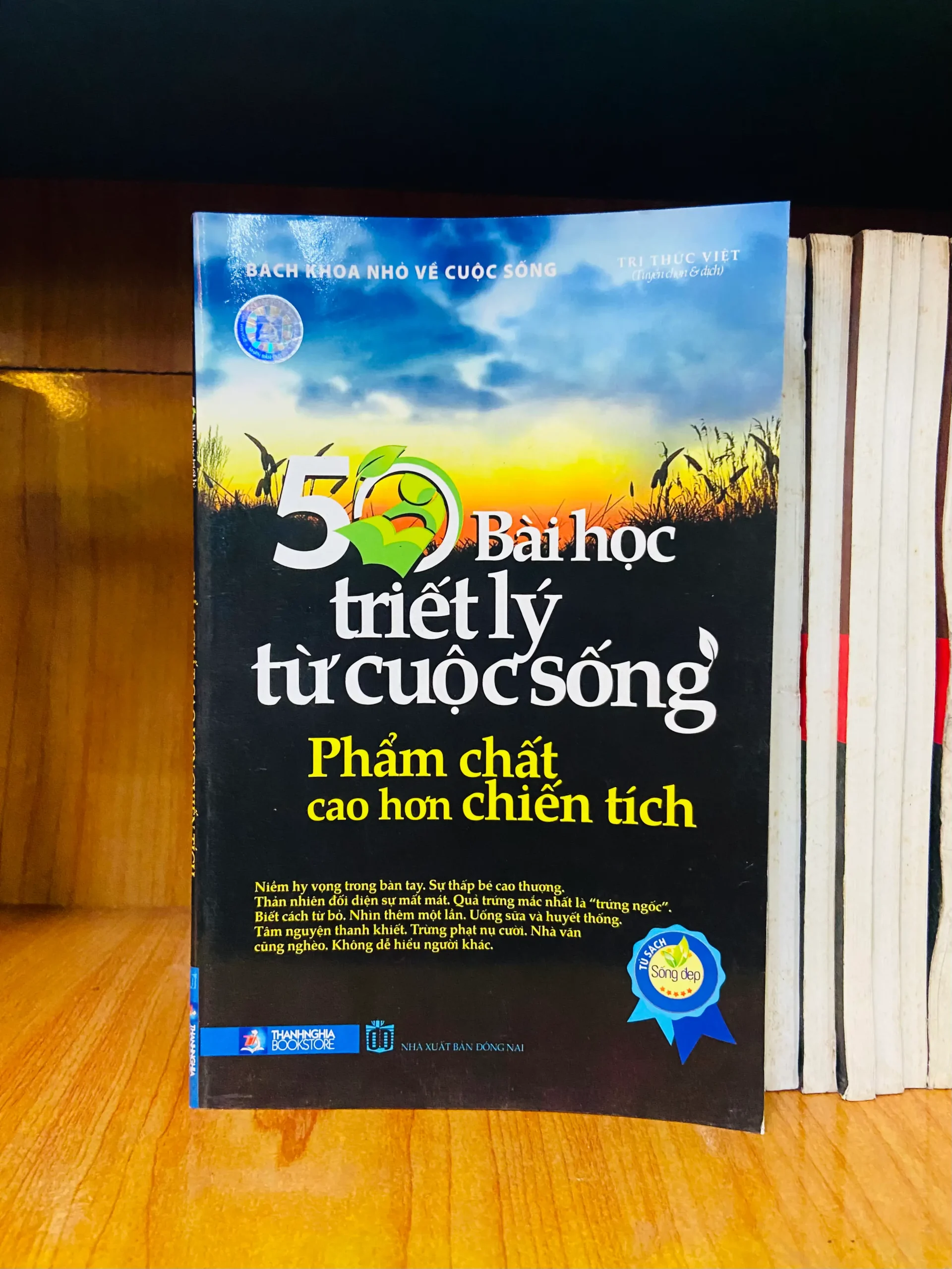 Phẩm chất cao hơn chiến tích - Phát triển bản thân VAVOY3S-10