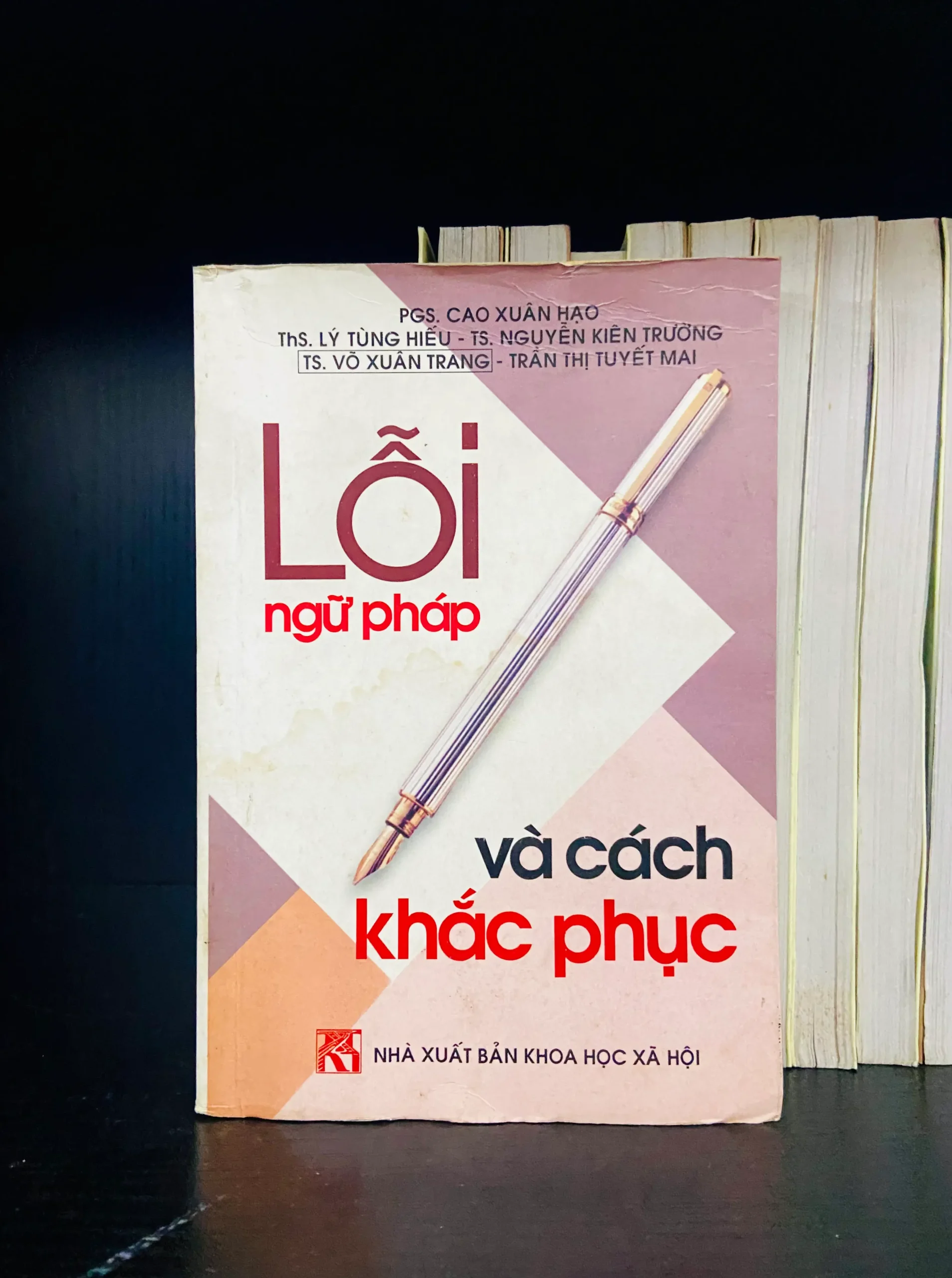 Lỗi ngữ pháp và cách khắc phục - Nhiều tác giả - Ngôn ngữ VAVOX0C1-2