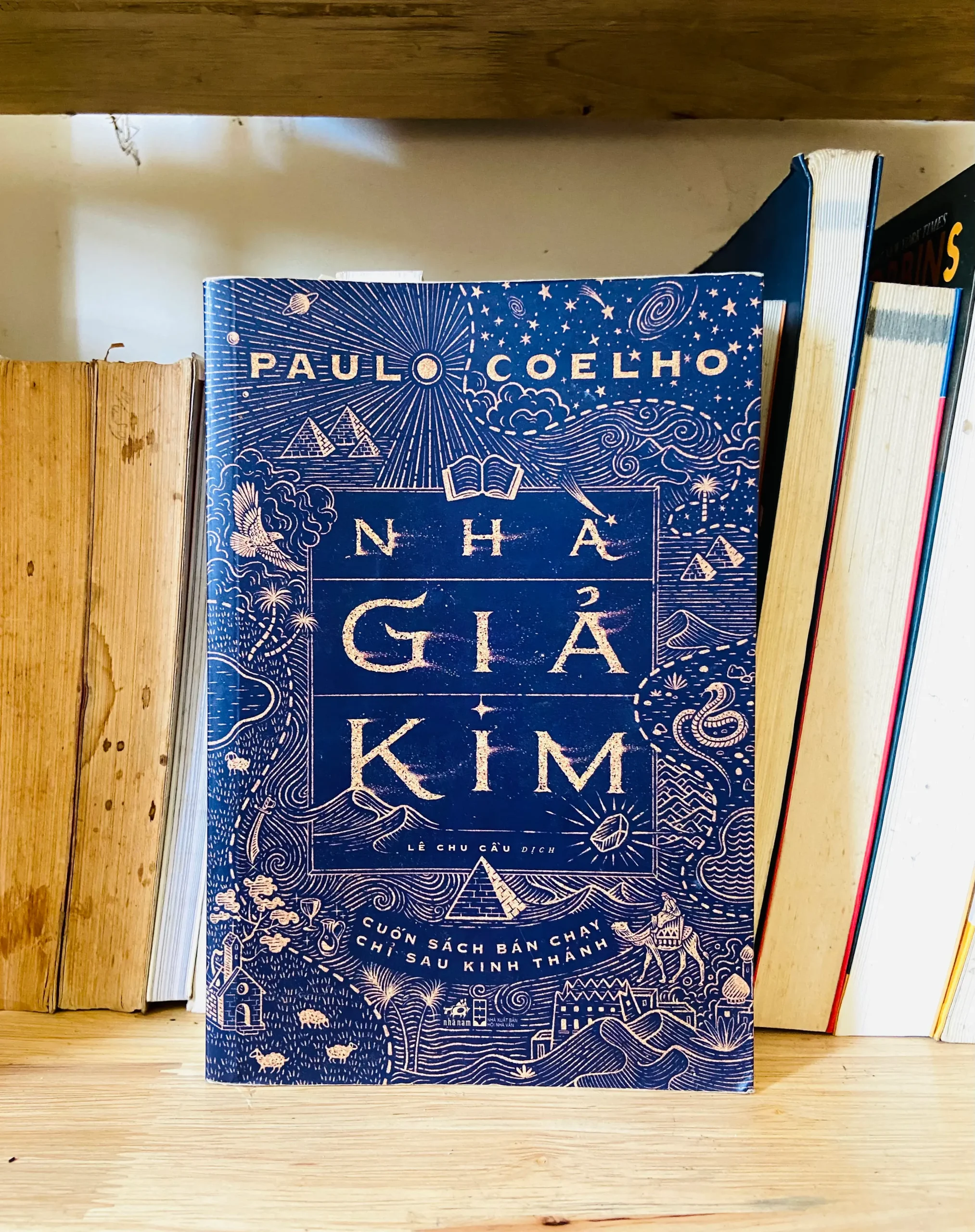 Nhà giả kim - Paulo Coelho - Văn học VAVOAAA-108