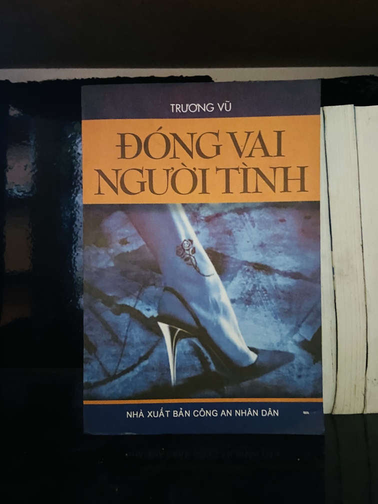Đóng vai người tình - Trương Vũ - Văn học VAVOA1ST4-6