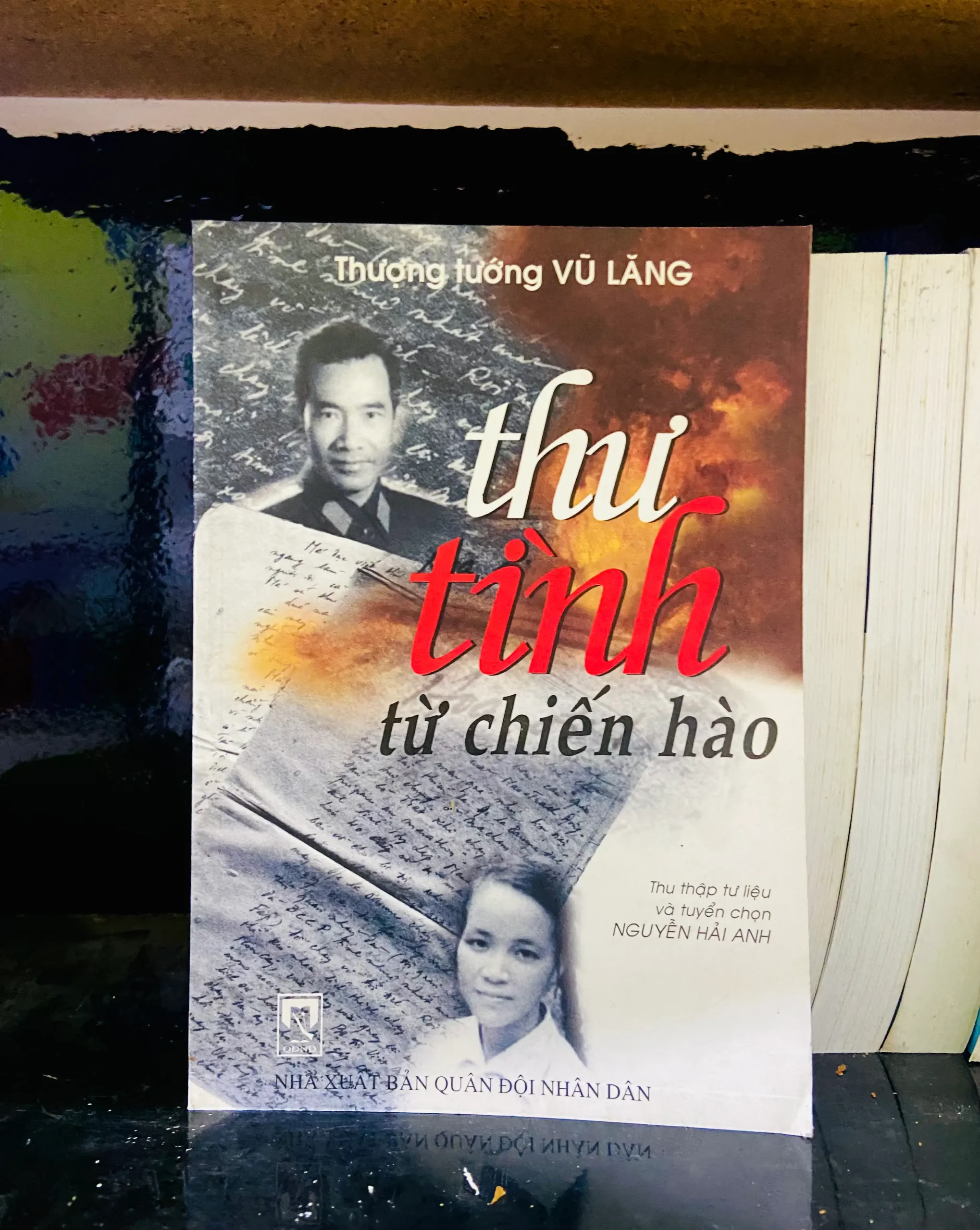 Thư tình từ chiến hào - Vũ Lăng - Văn học VAVOA1T1-54