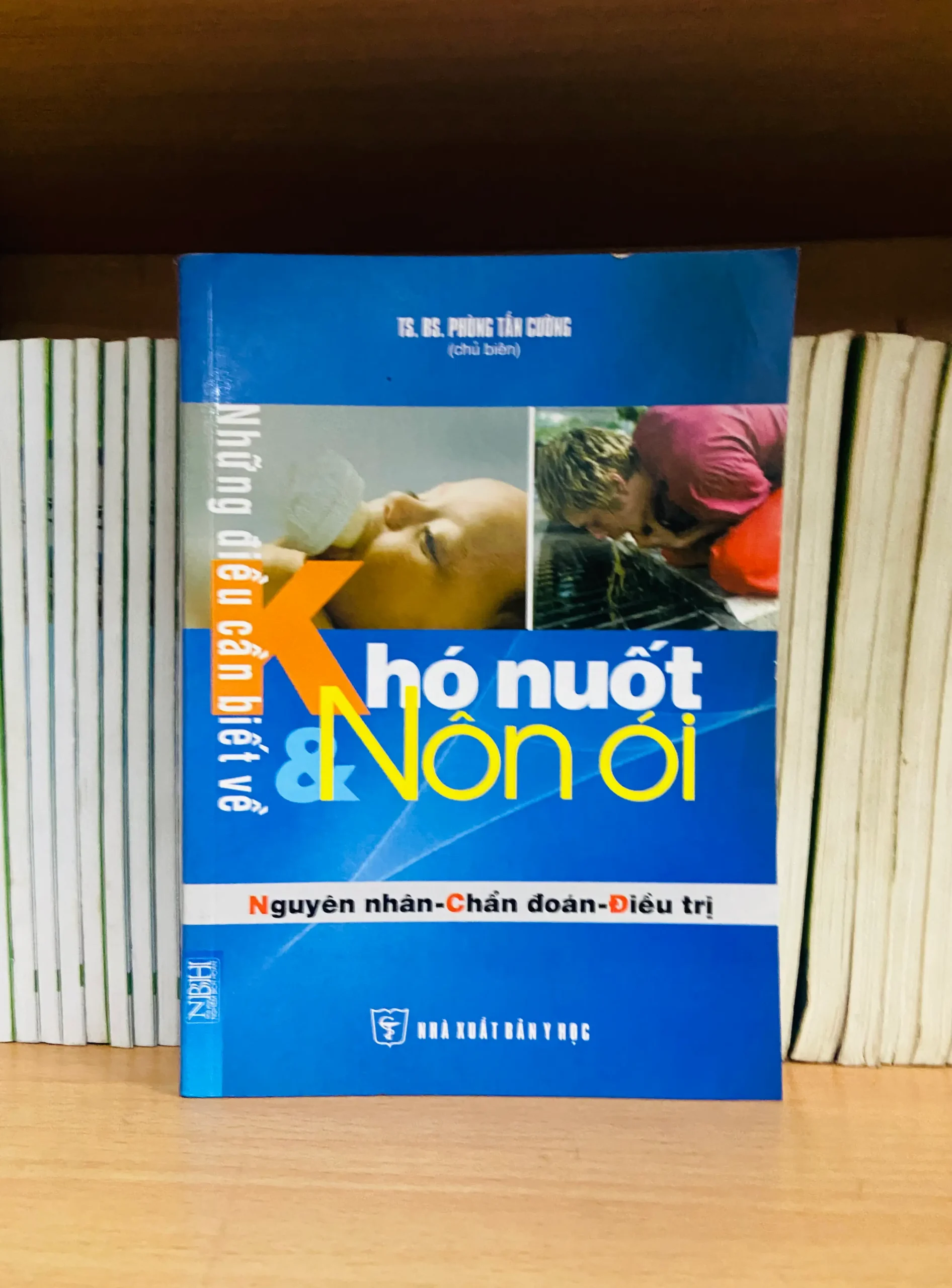 Khó nuốt và nôn ói - Kinh doanh VAVOA9T2-3