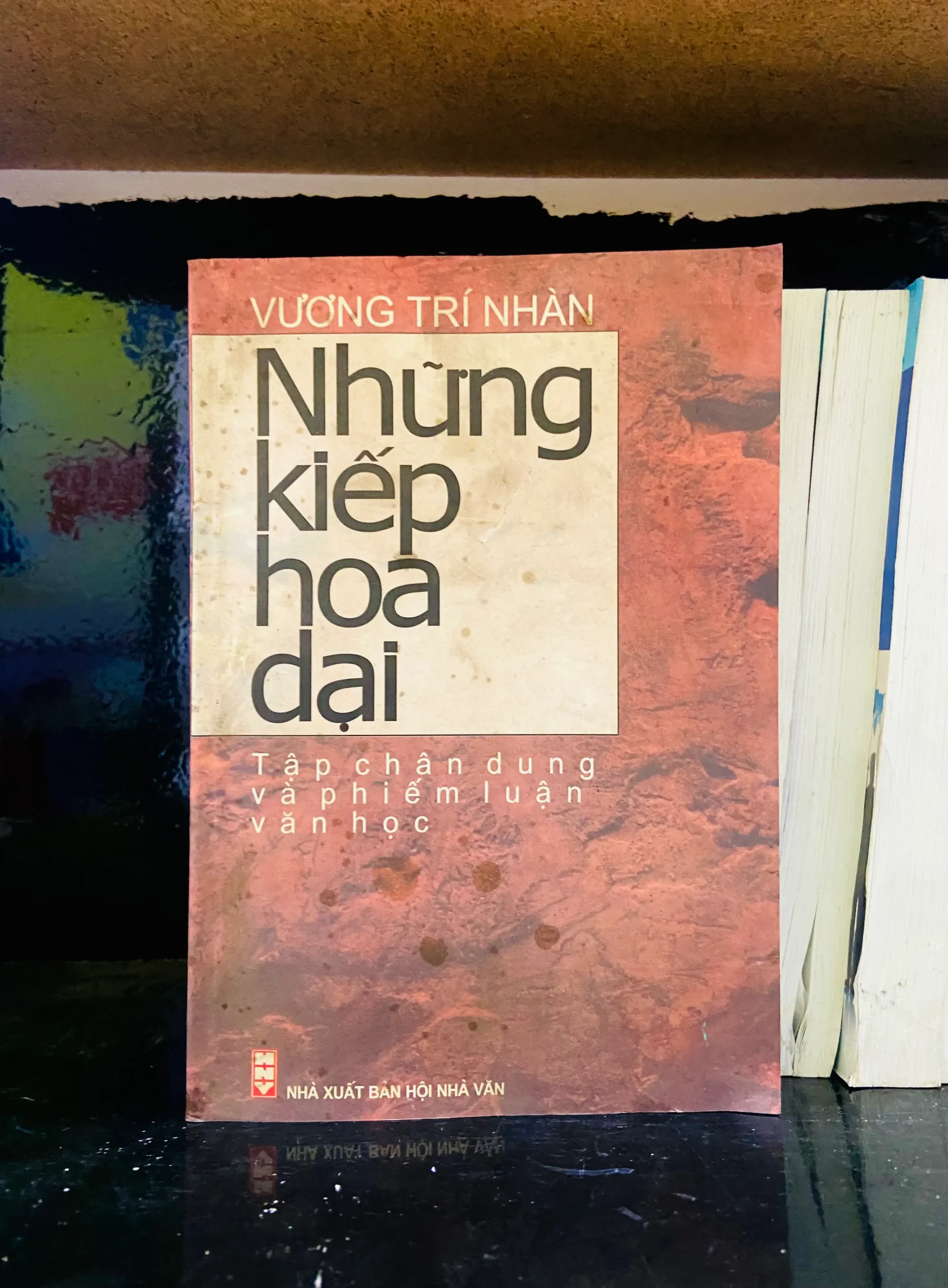 Những kiếp hoa dại - Vương Trí Nhân - Văn học VAVOA1T3- 13